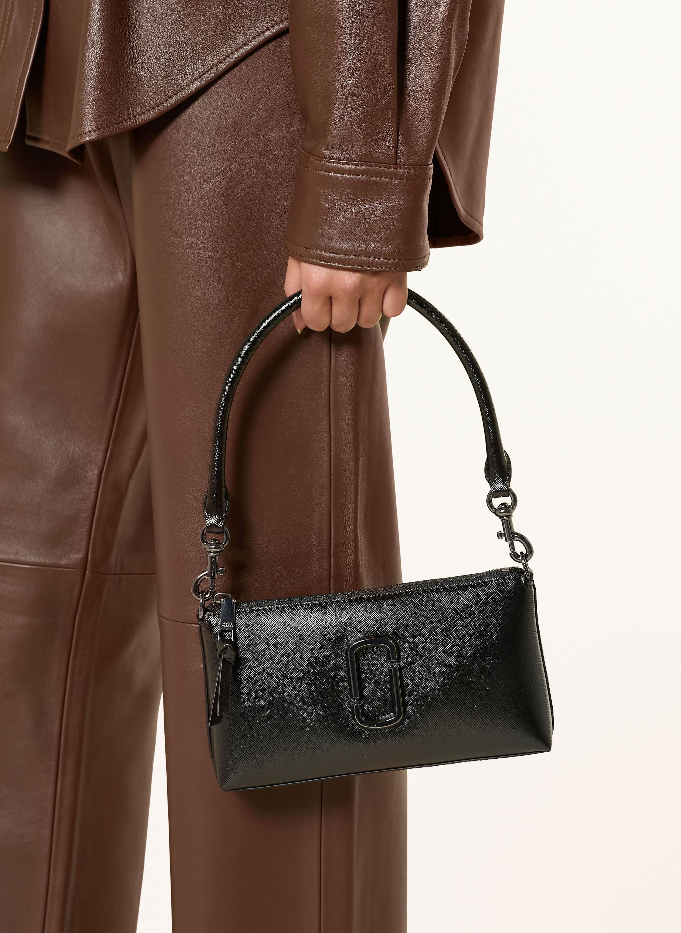 Thumbnail - Marc Jacobs Saffiano-Schultertasche The Snapshot Dtm schwarz