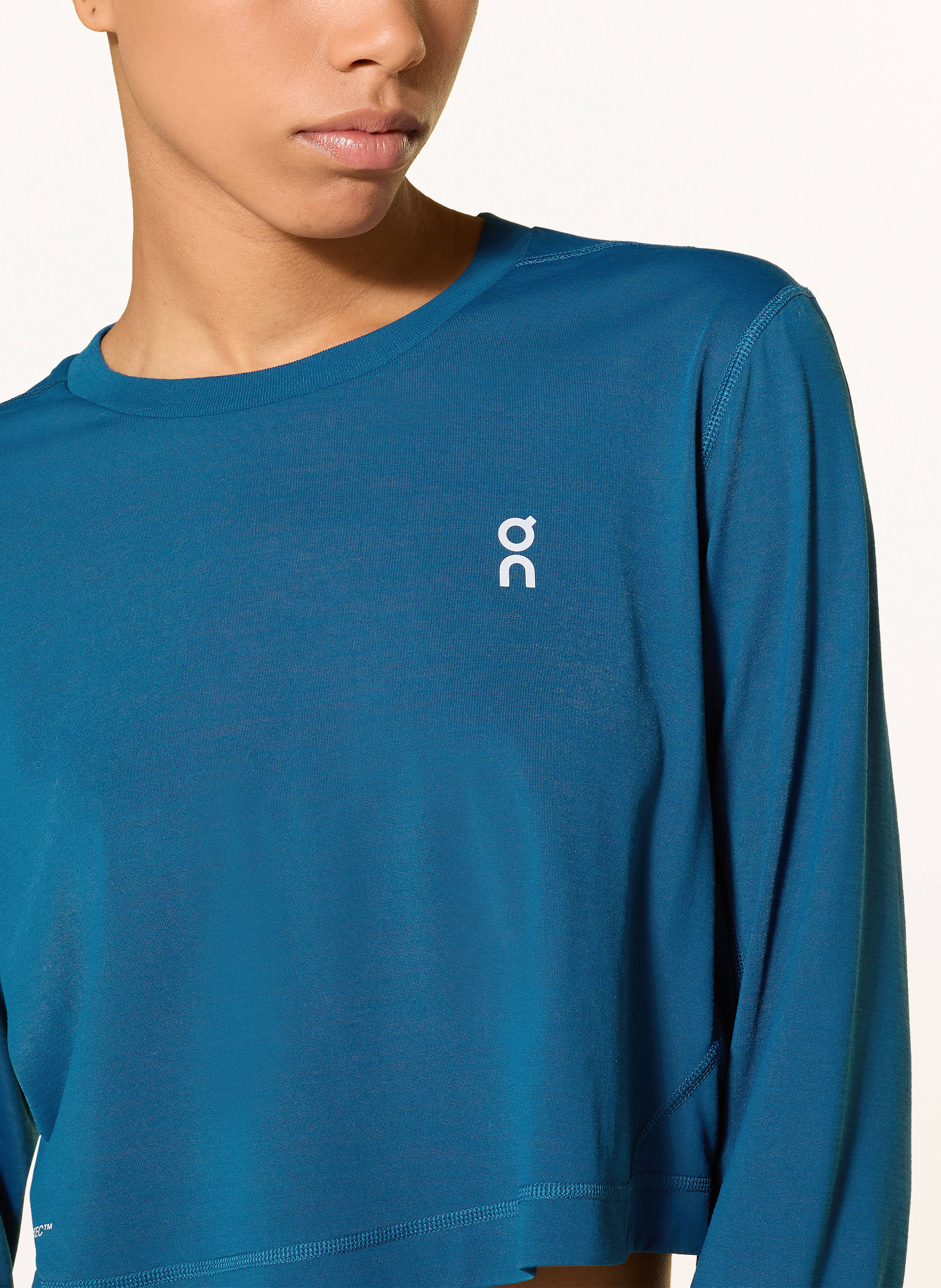 Thumbnail - On Longsleeve Train Long-T Crop blau