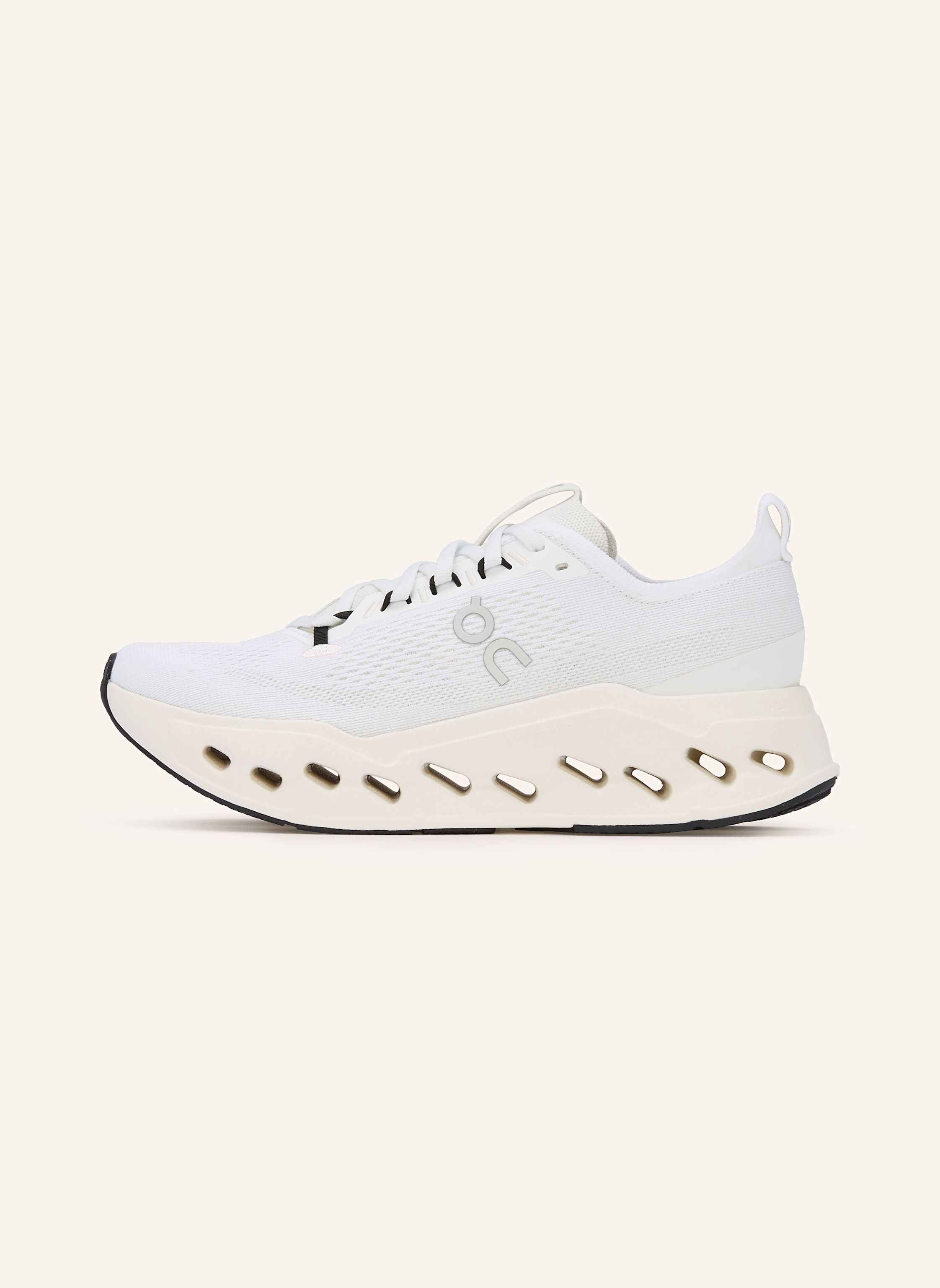 Thumbnail - On Laufschuhe Cloudsurfer Max weiss