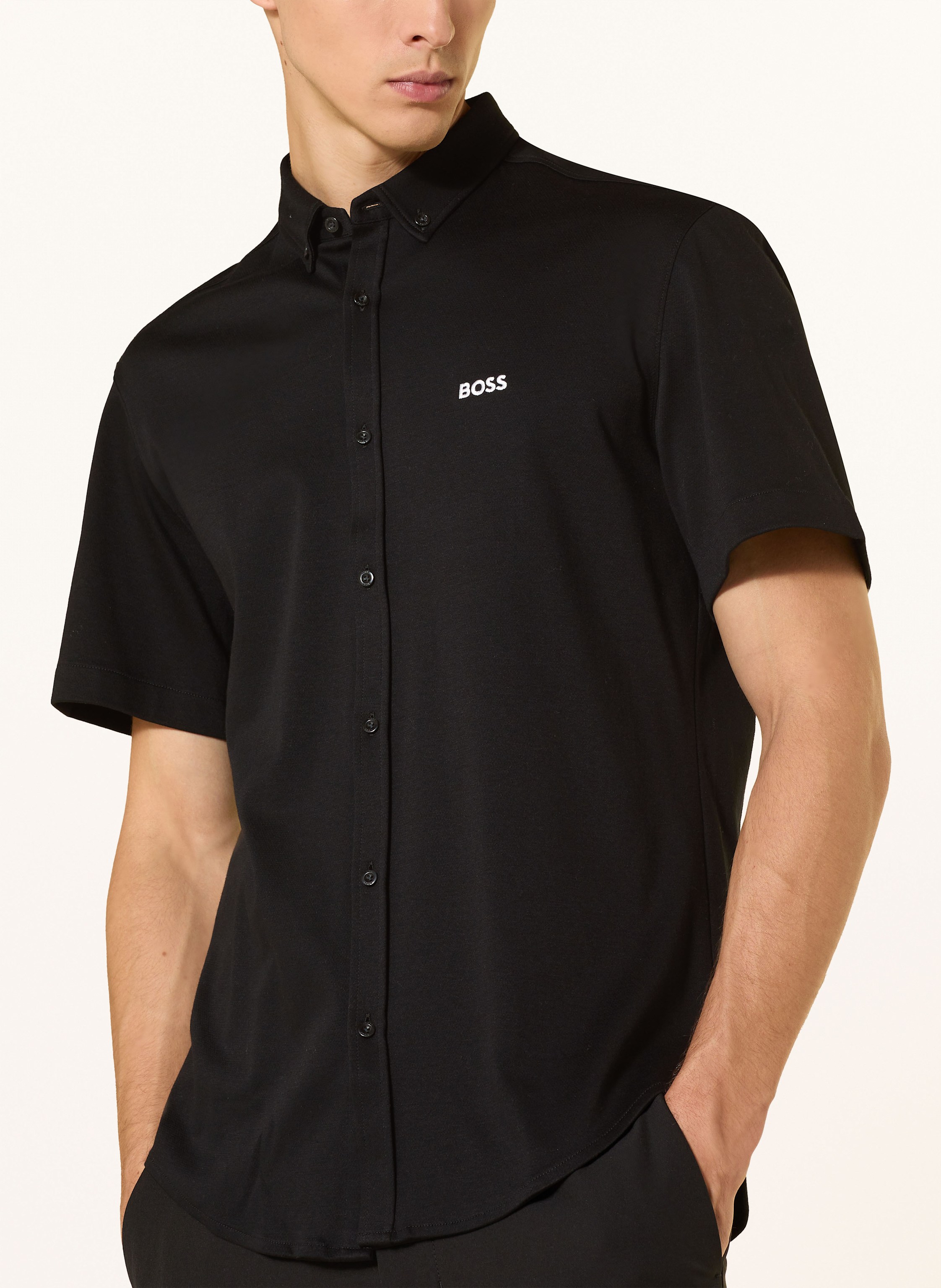 Thumbnail - Boss Kurzarm-Hemd Motion Regular Fit Aus Jersey schwarz