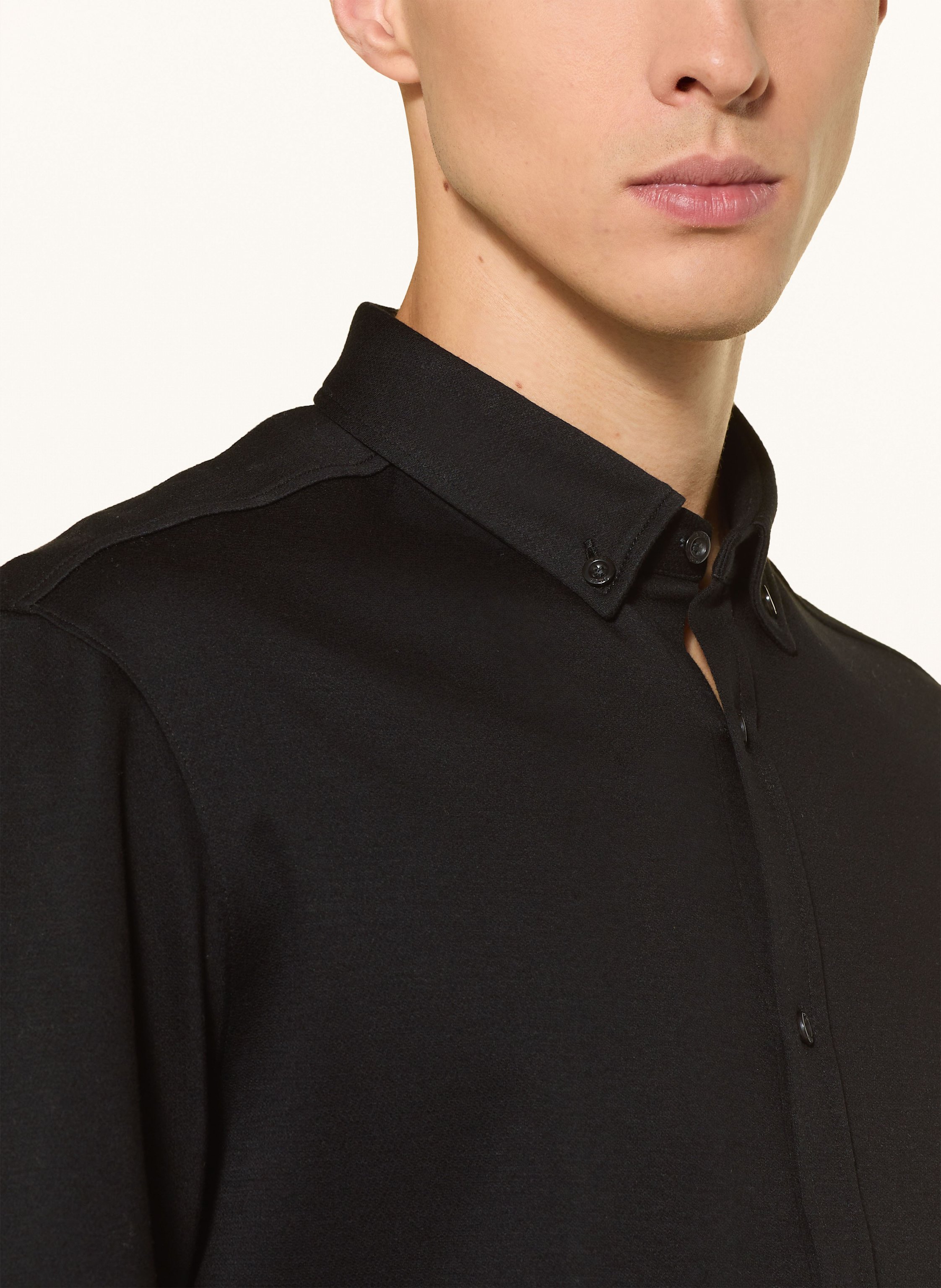 Thumbnail - Boss Kurzarm-Hemd Motion Regular Fit Aus Jersey schwarz