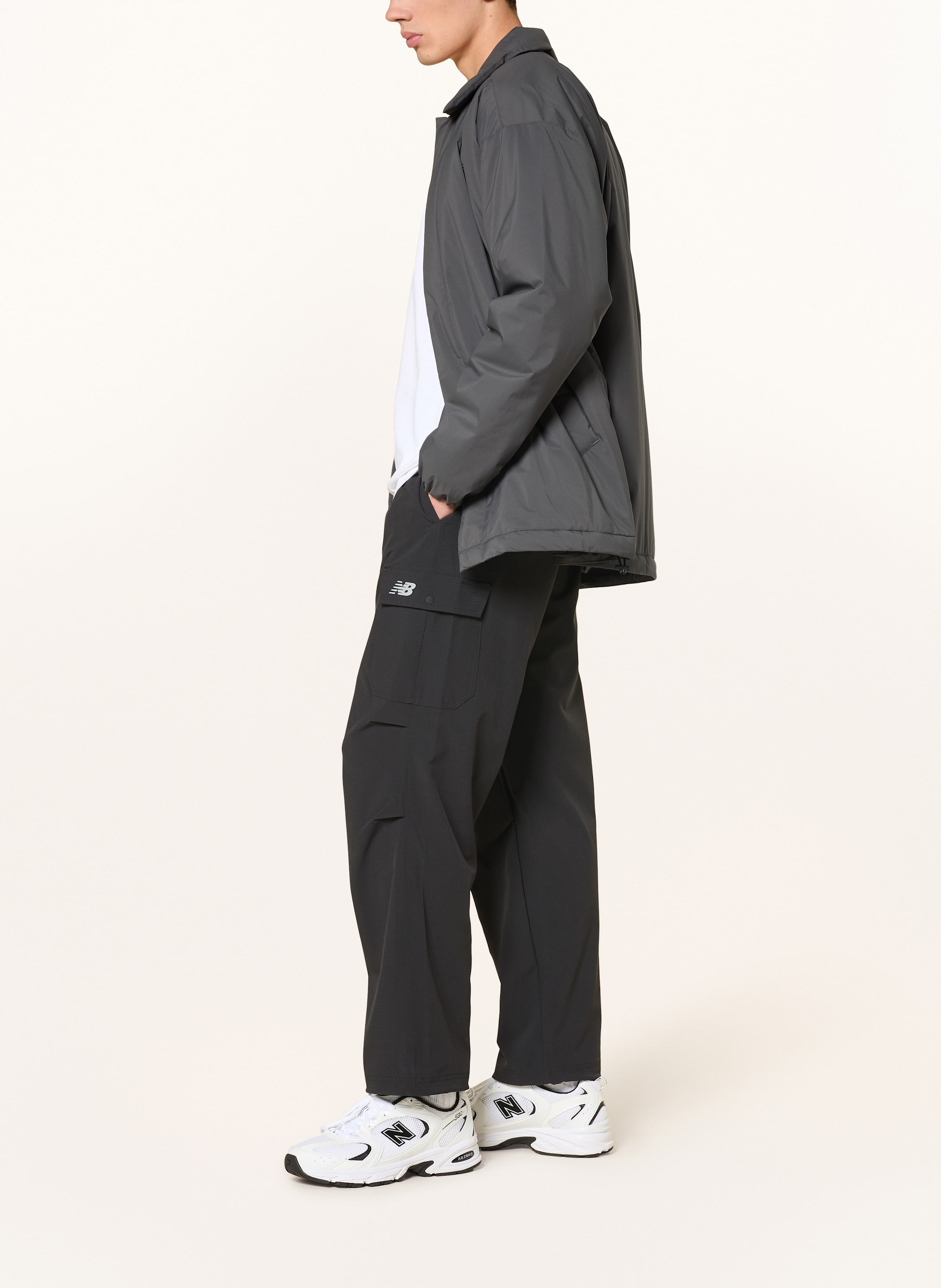 Thumbnail - New Balance Cargohose Regular Fit schwarz
