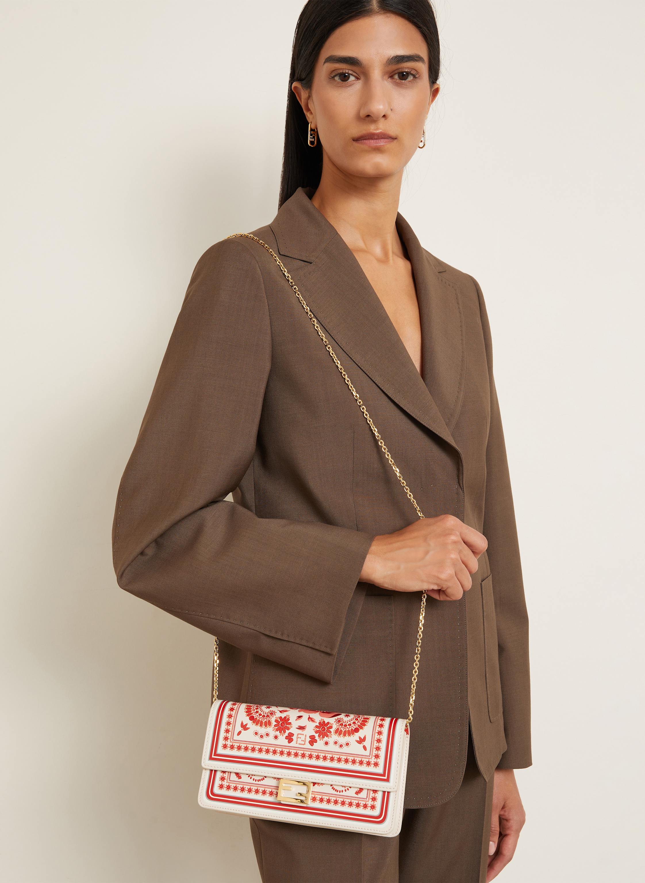 Thumbnail - Fendi Umhängetasche Baguette weiss