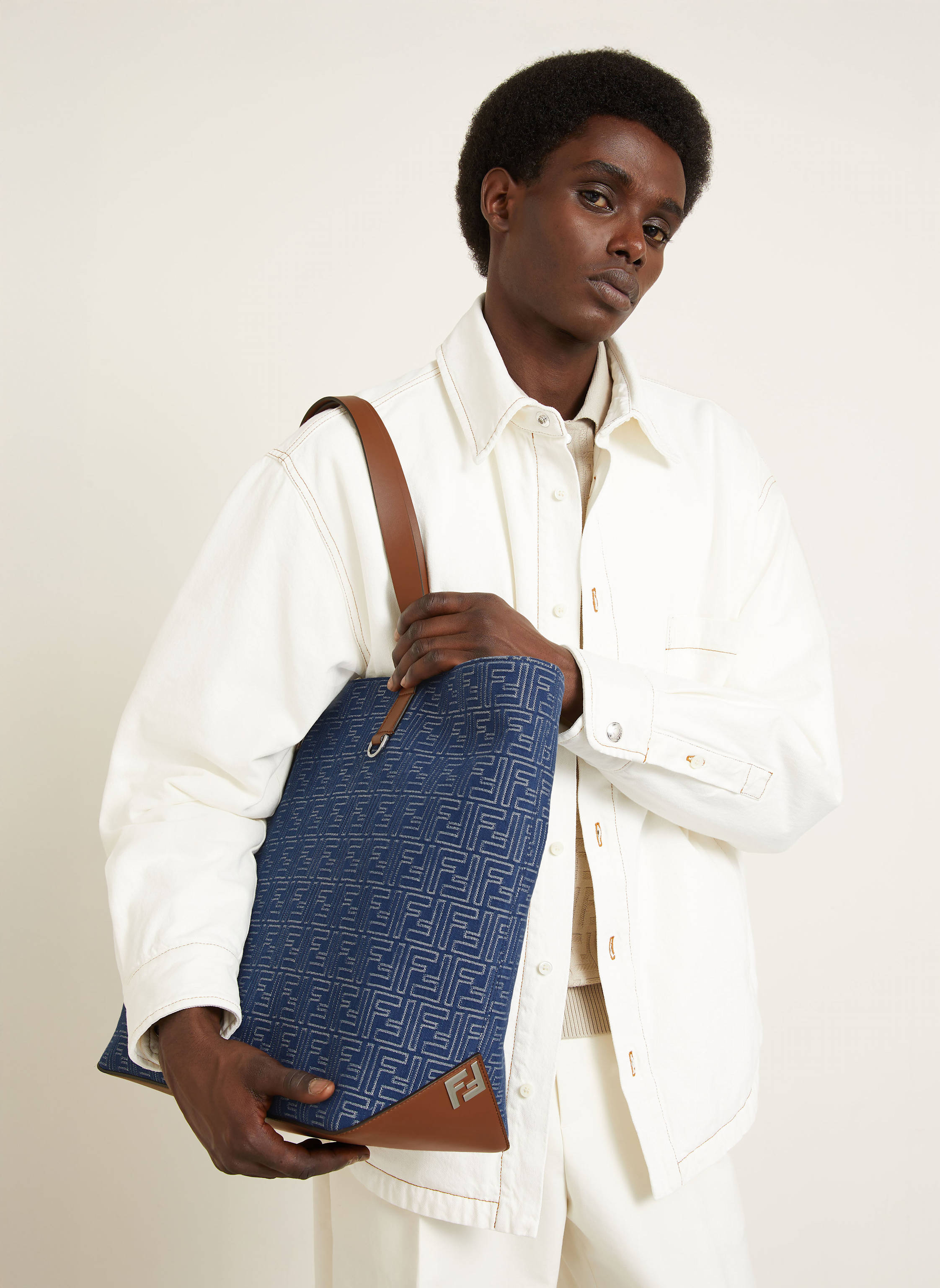 Thumbnail - Fendi Shopper Medium blau