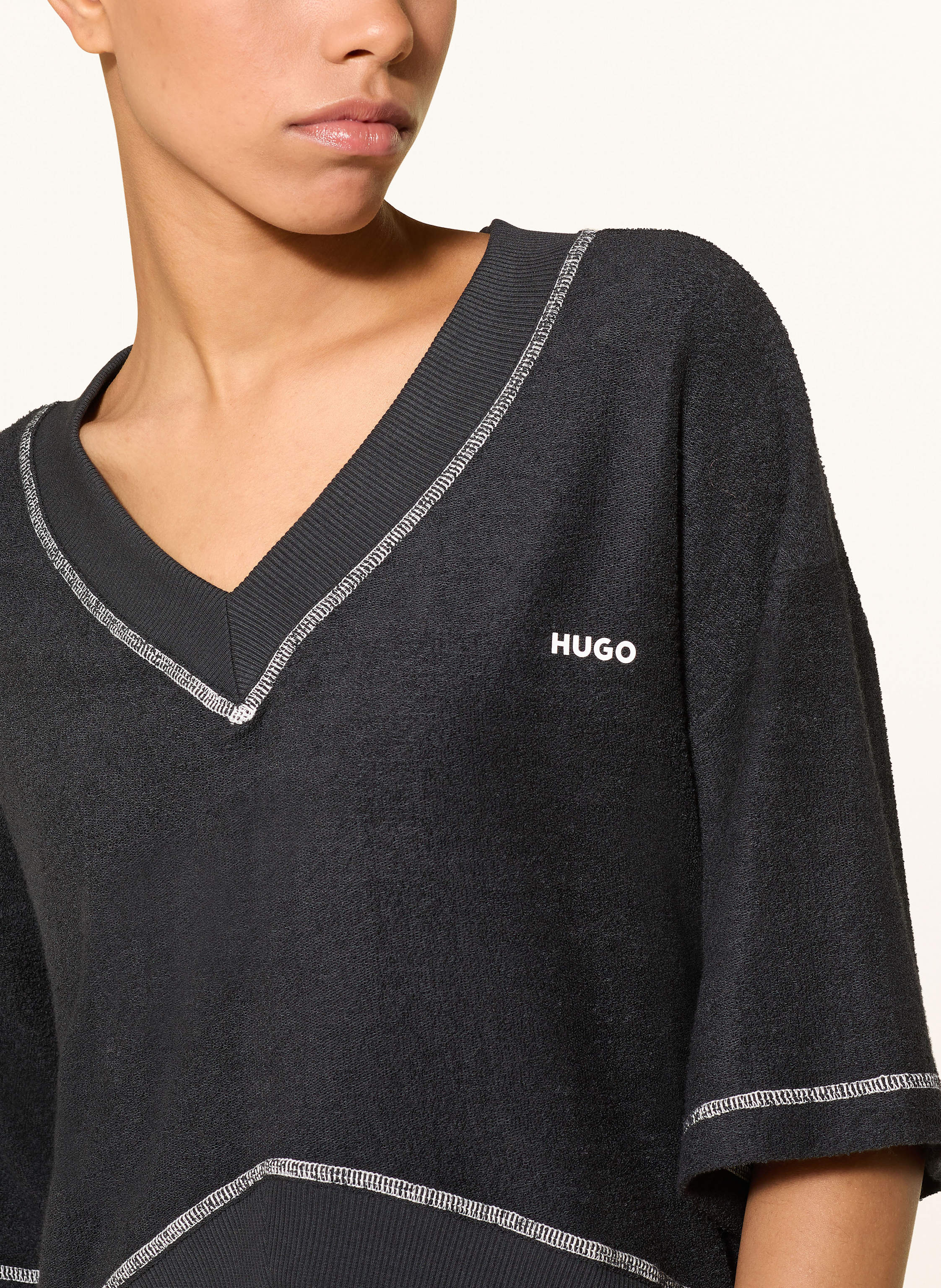 Thumbnail - Hugo Lounge-Shirt Naty Aus Frottee schwarz