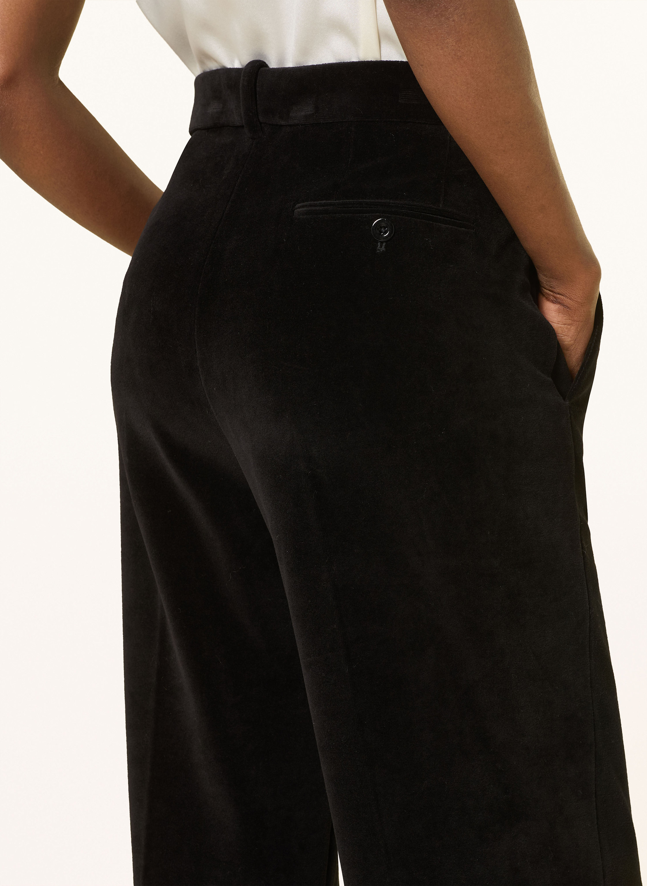 Thumbnail - Circolo 1901 Marlenehose Aus Samt schwarz