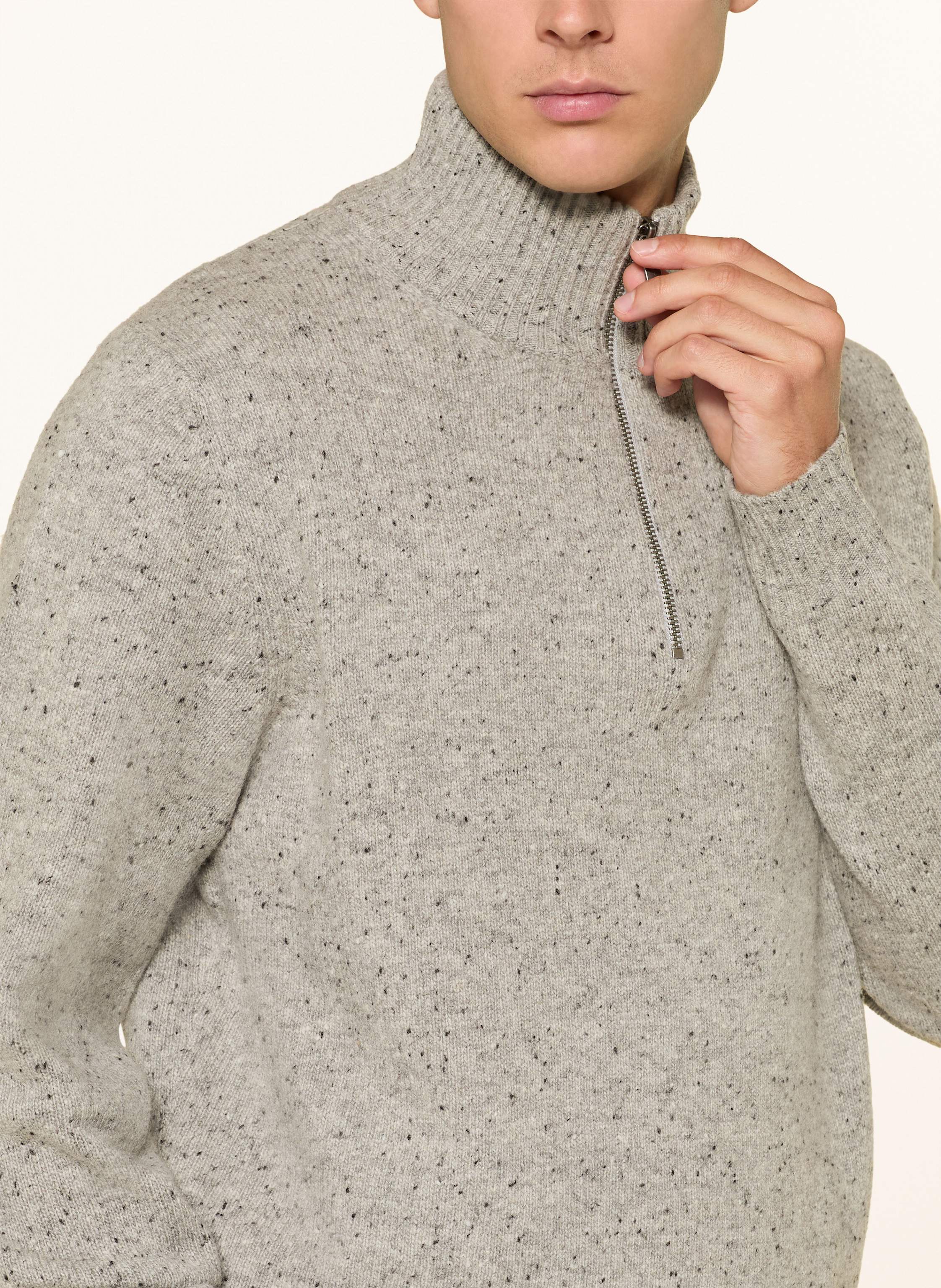 Thumbnail - Strokesman's Troyer grau