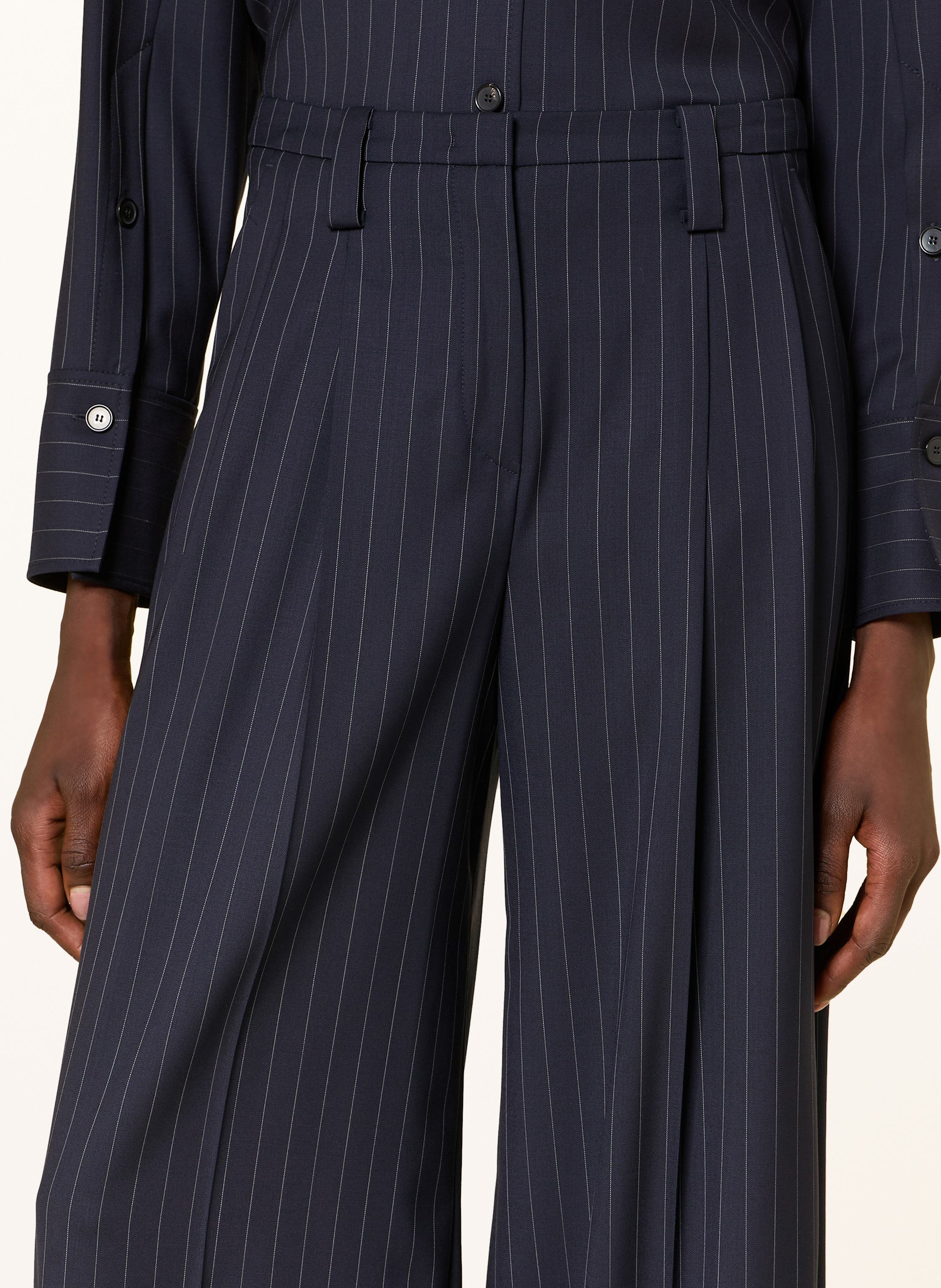 Thumbnail - Windsor. Marlenehose blau