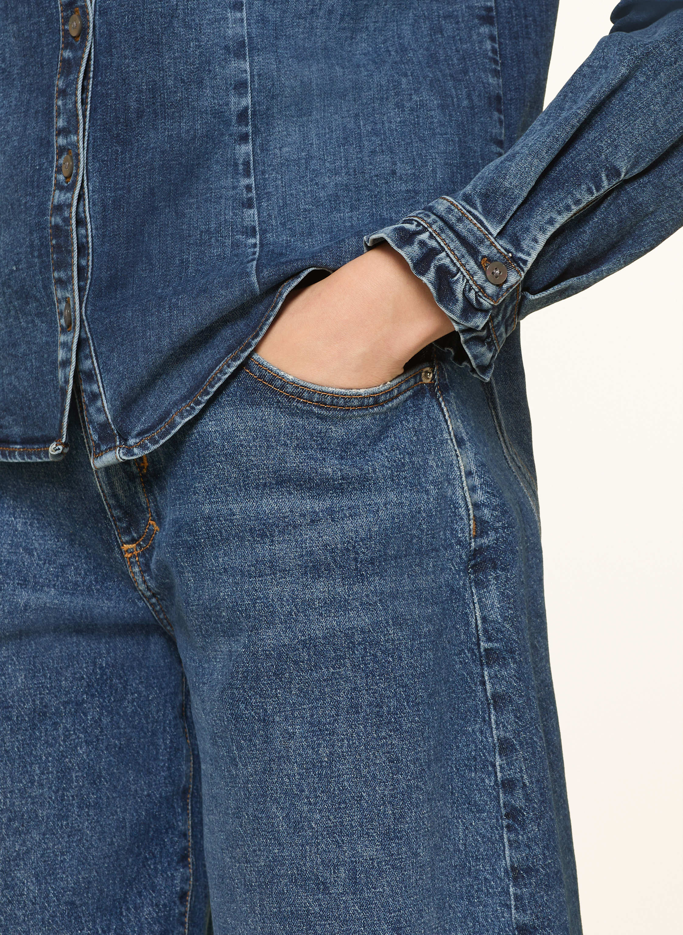 Thumbnail - Cartoon Jeansbluse Mit Rüschen blau