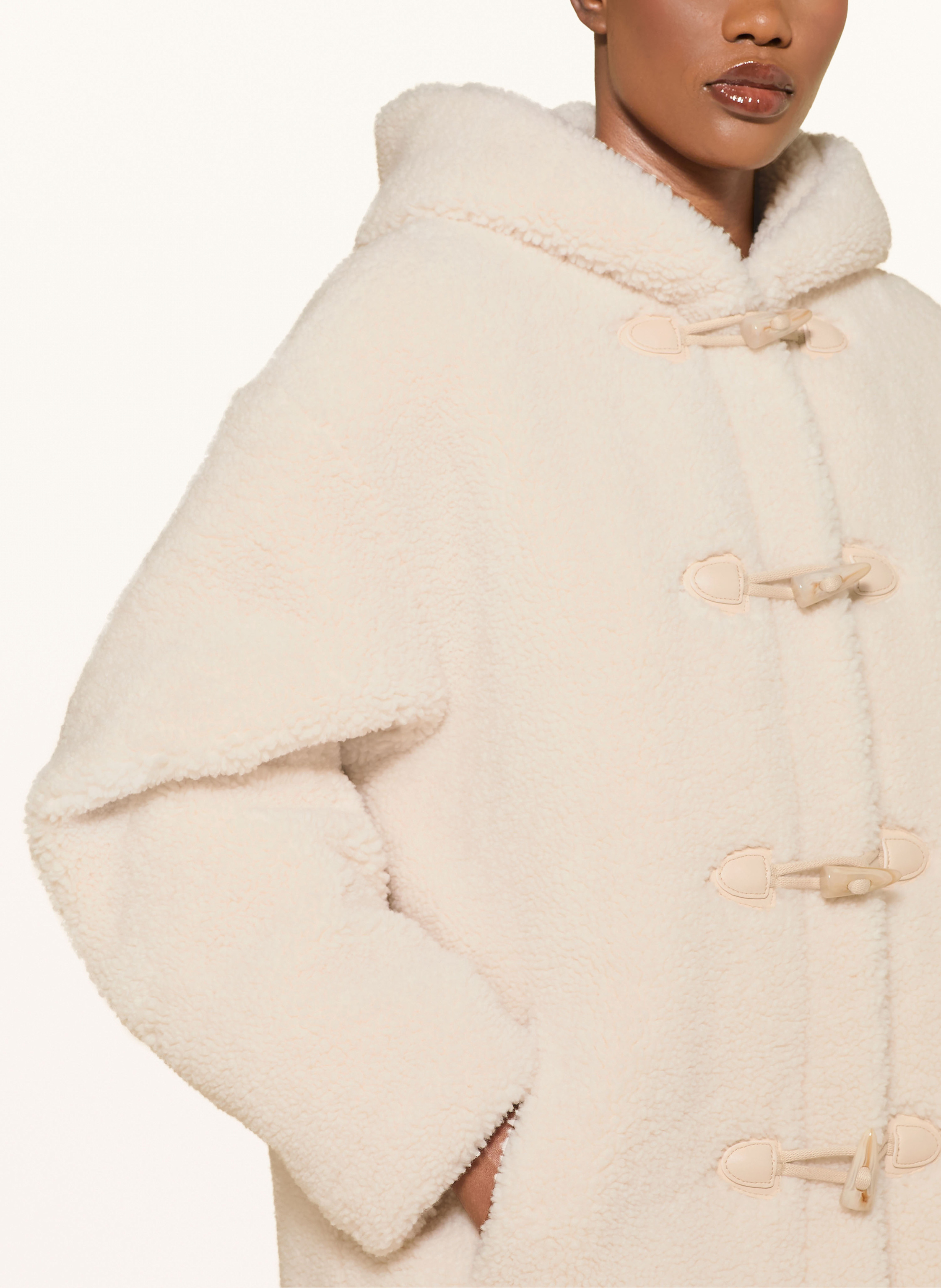 Thumbnail - Juvia Dufflecoat Thelma Aus Teddyfell beige