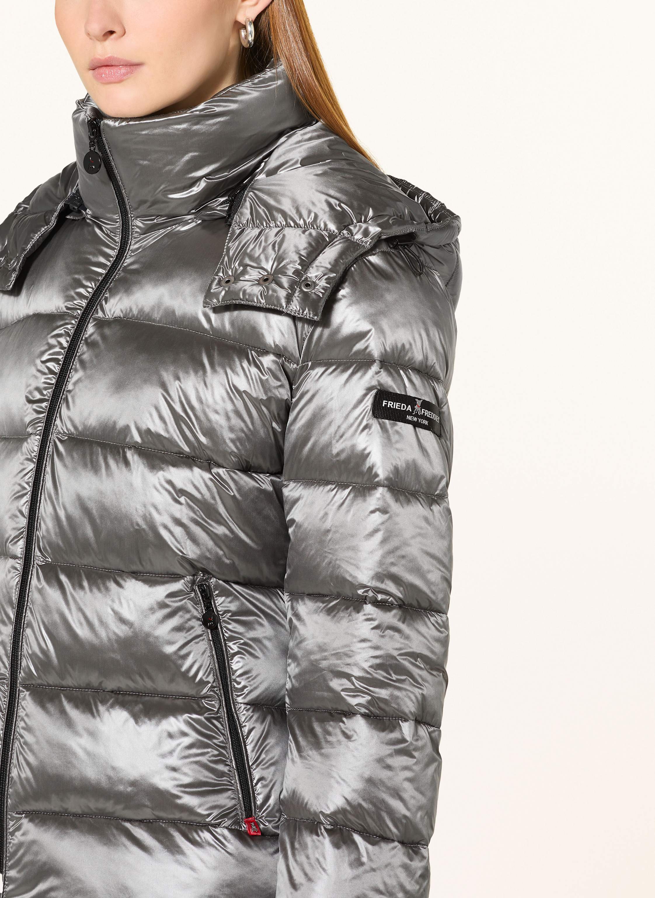 Thumbnail - Frieda & Freddies Steppjacke Anny Mit Abnehmbarer Kapuze grau