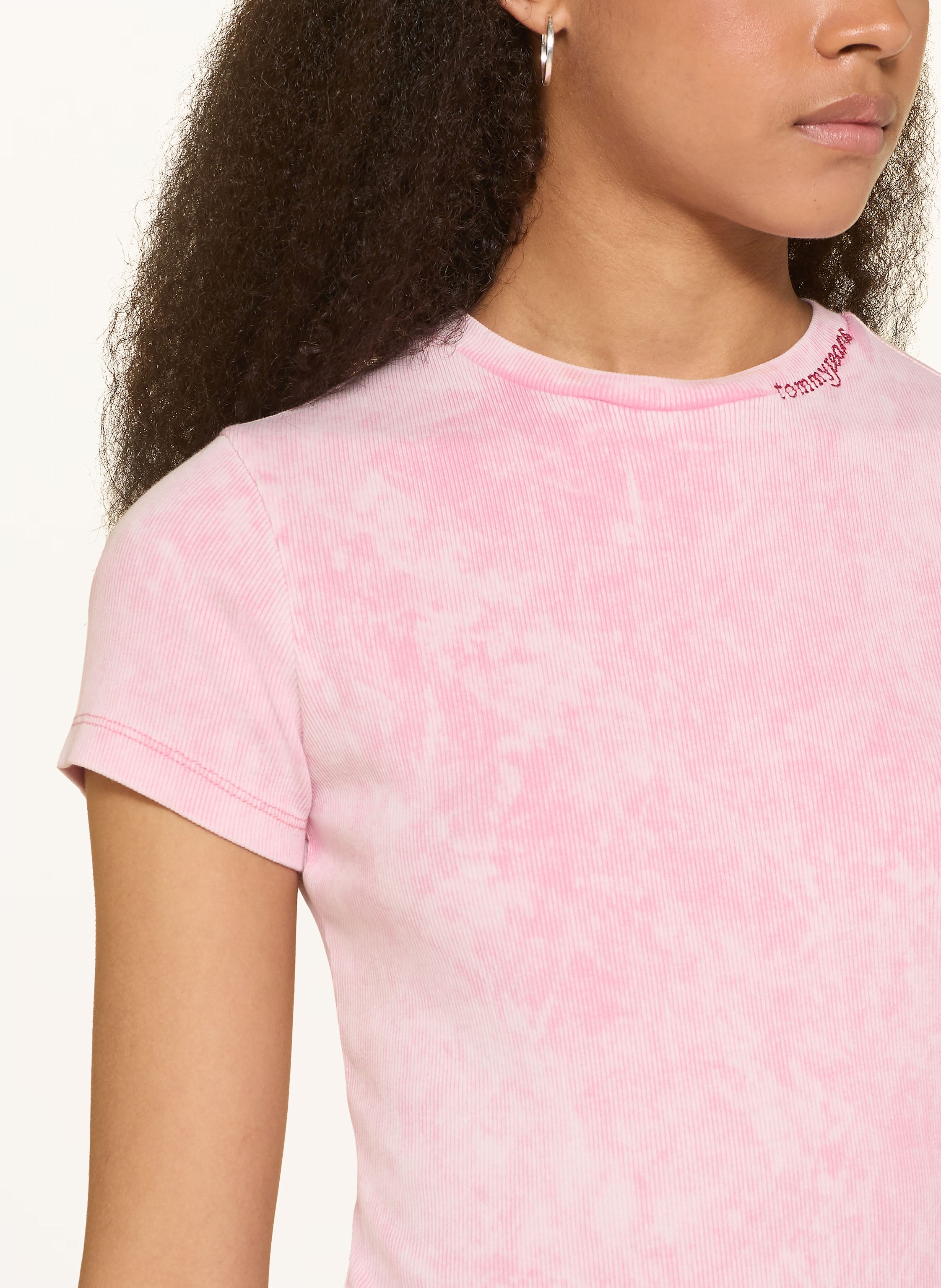 Thumbnail - Tommy Jeans T-Shirt pink