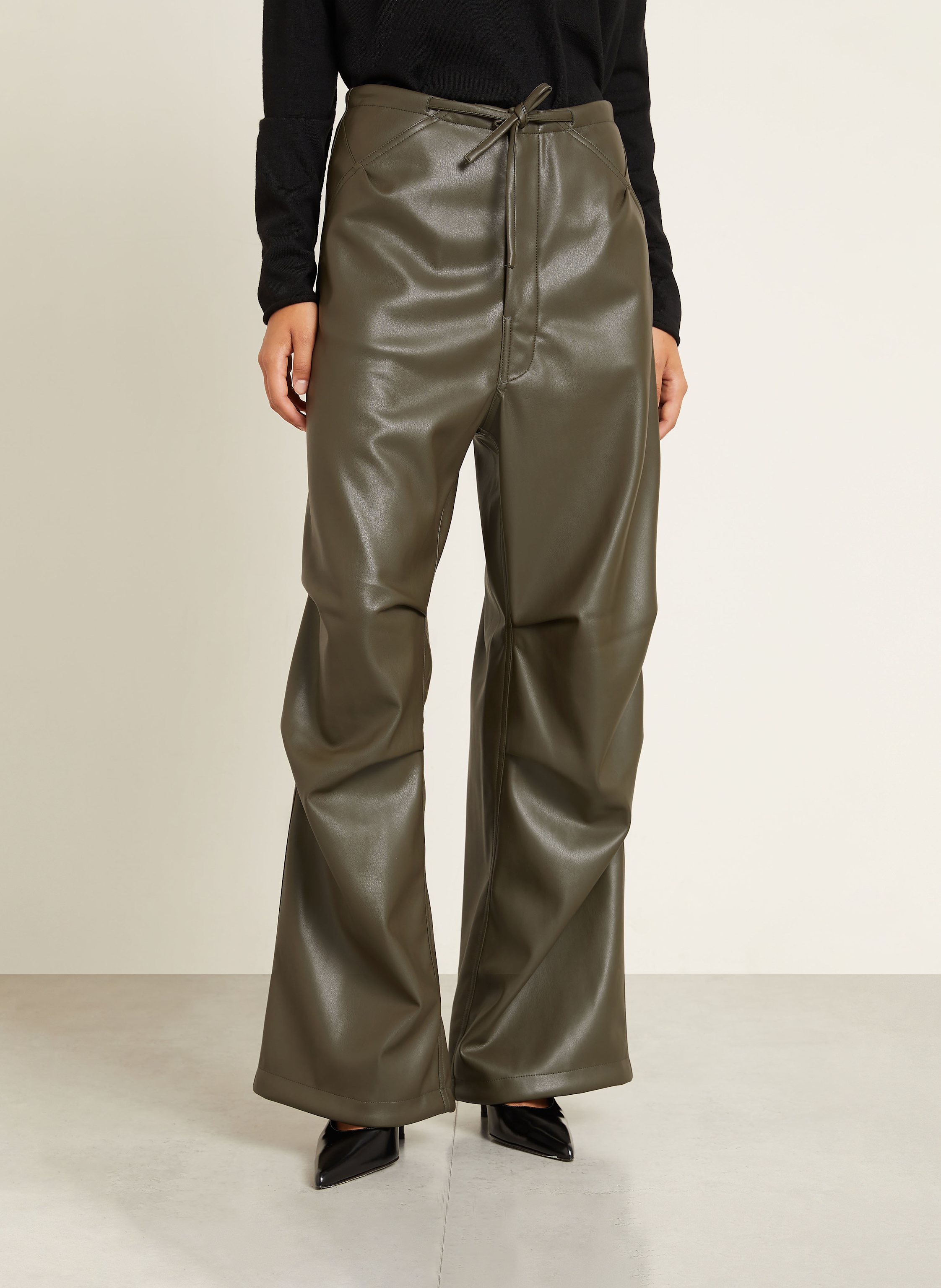 Thumbnail - Darkpark Hose Daisy In Lederoptik gruen