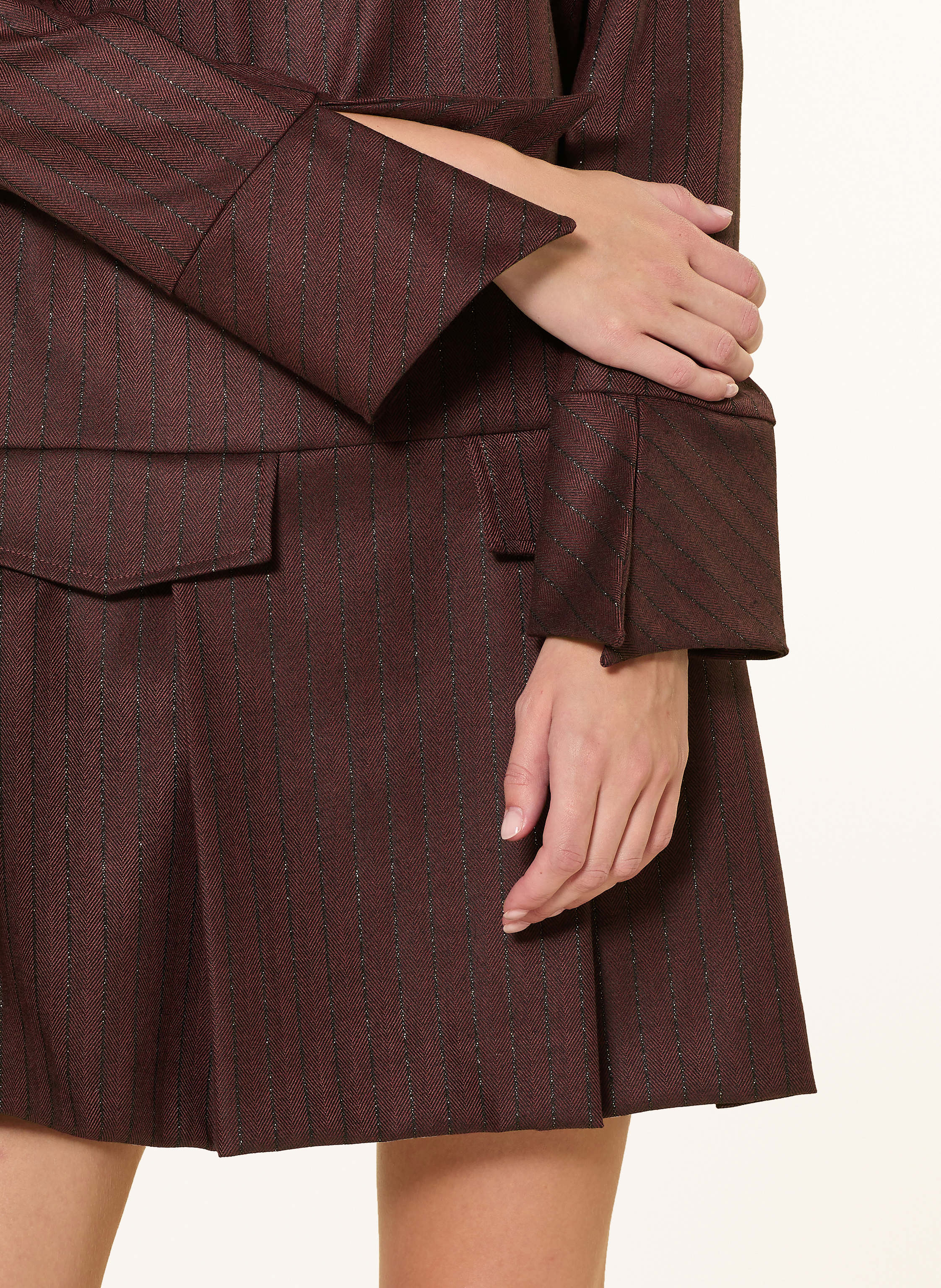 Thumbnail - Ana Alcazar Cocktailkleid Mit Glitzergarn Und Plissees rot