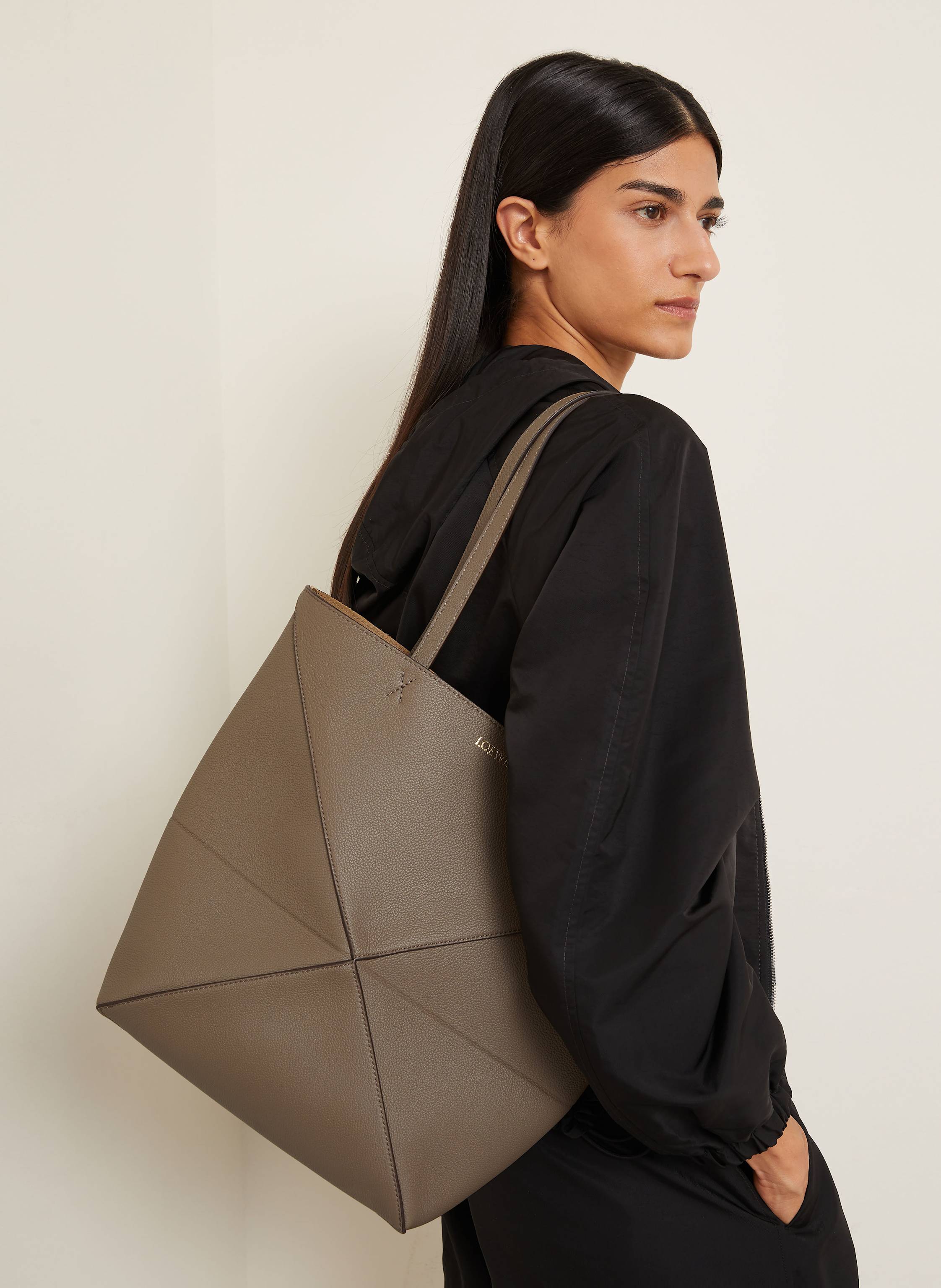 Thumbnail - Loewe Shopper Puzzle Fold Medium beige