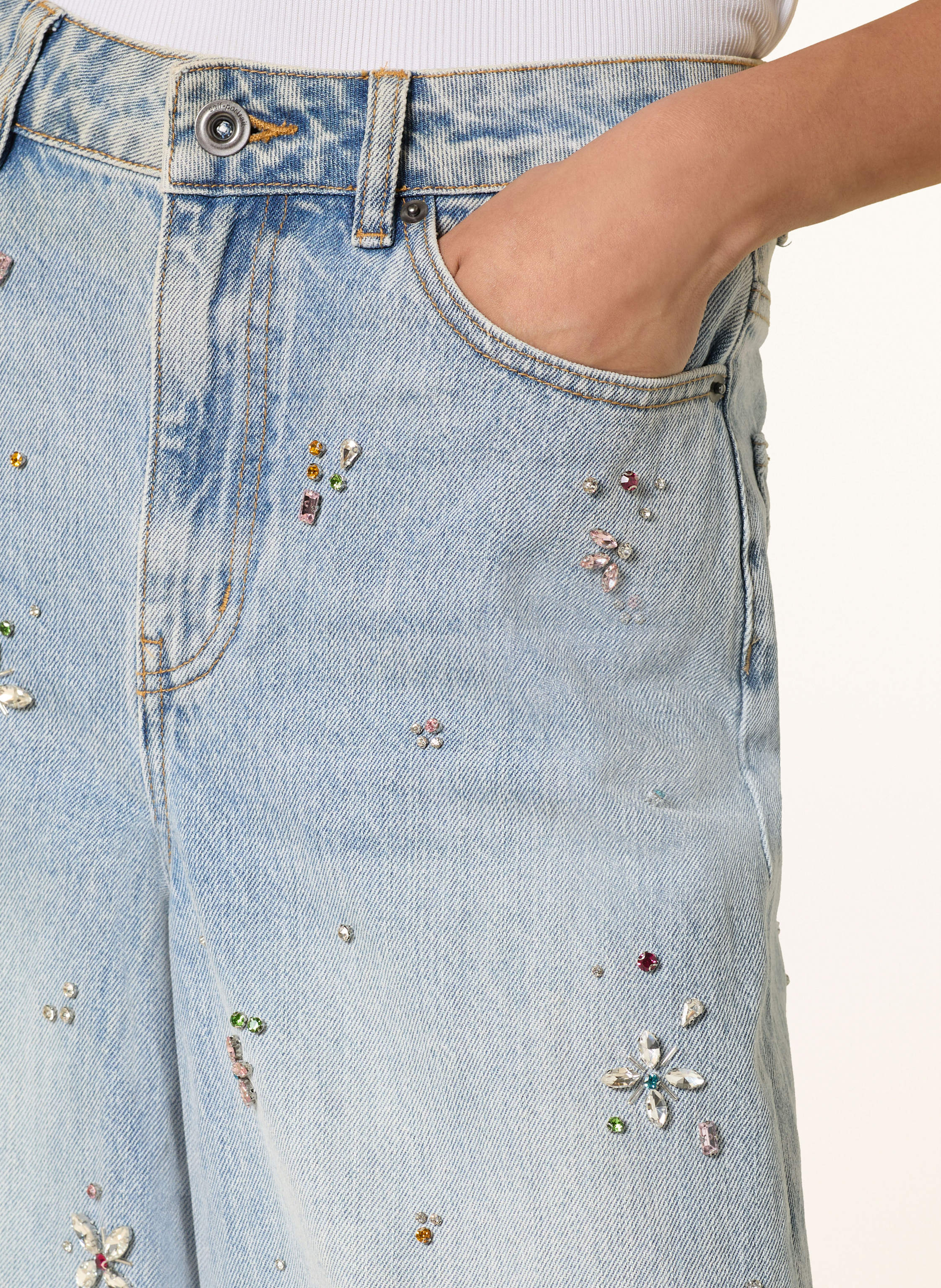 Thumbnail - Self-Portrait Wide Leg Jeans Mit Schmucksteinen blau