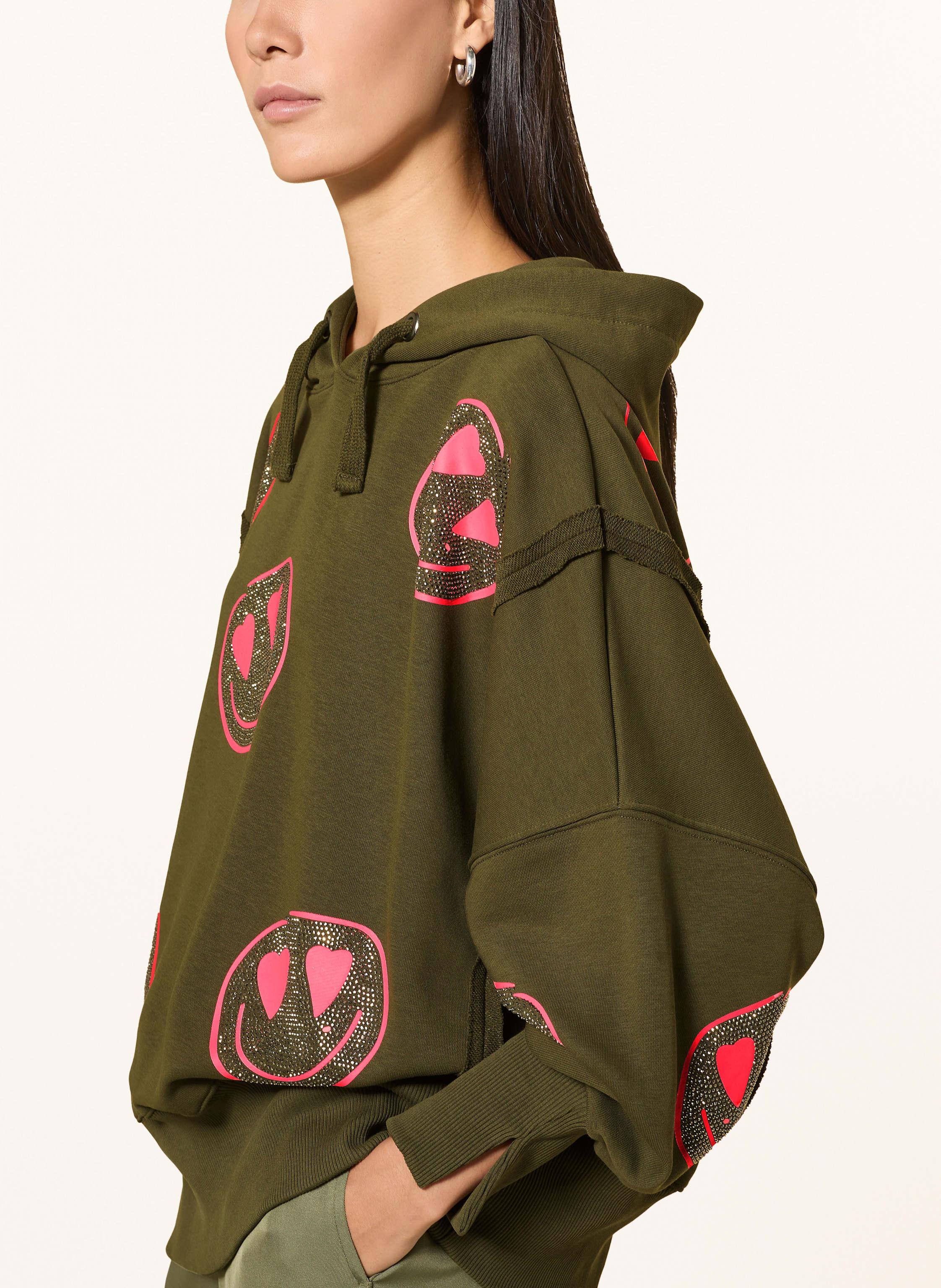 Thumbnail - Miss Goodlife Hoodie Mit Schmucksteinen gruen