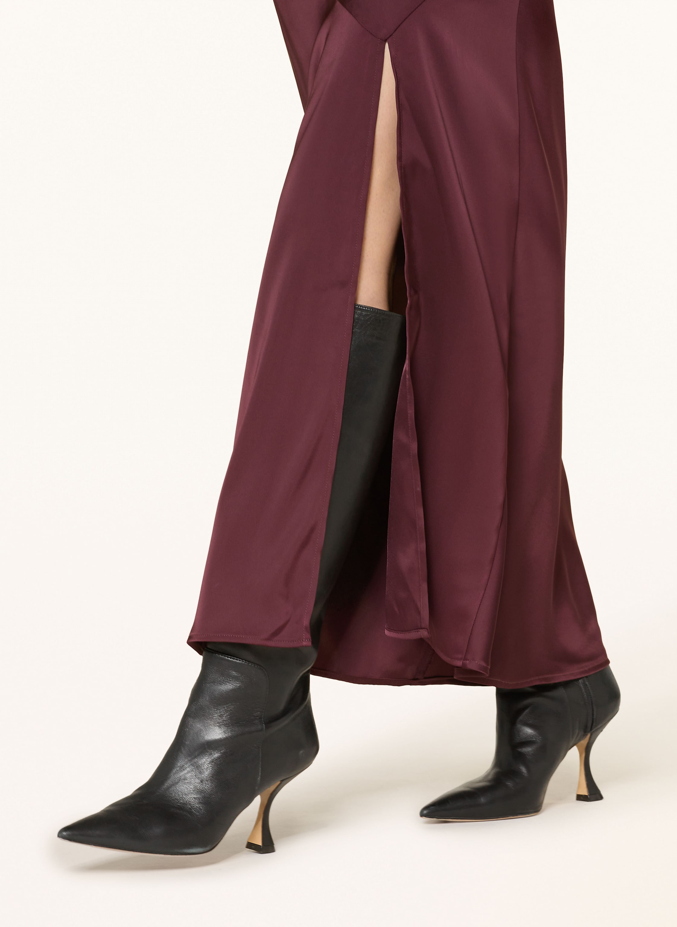 Thumbnail - Gestuz Satinkleid Gzrue rot