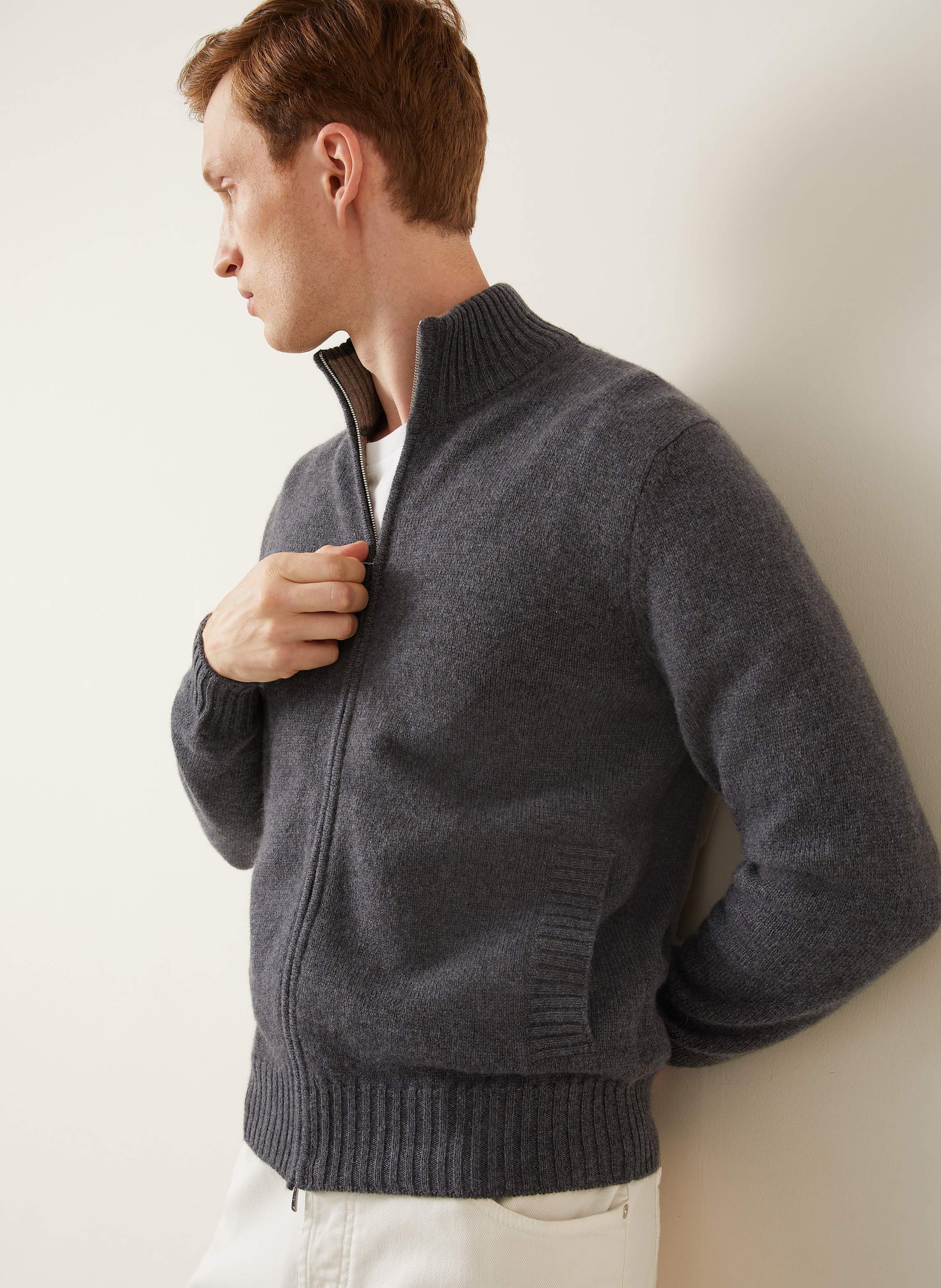 Thumbnail - Fioroni Strickjacke Aus Cashmere grau