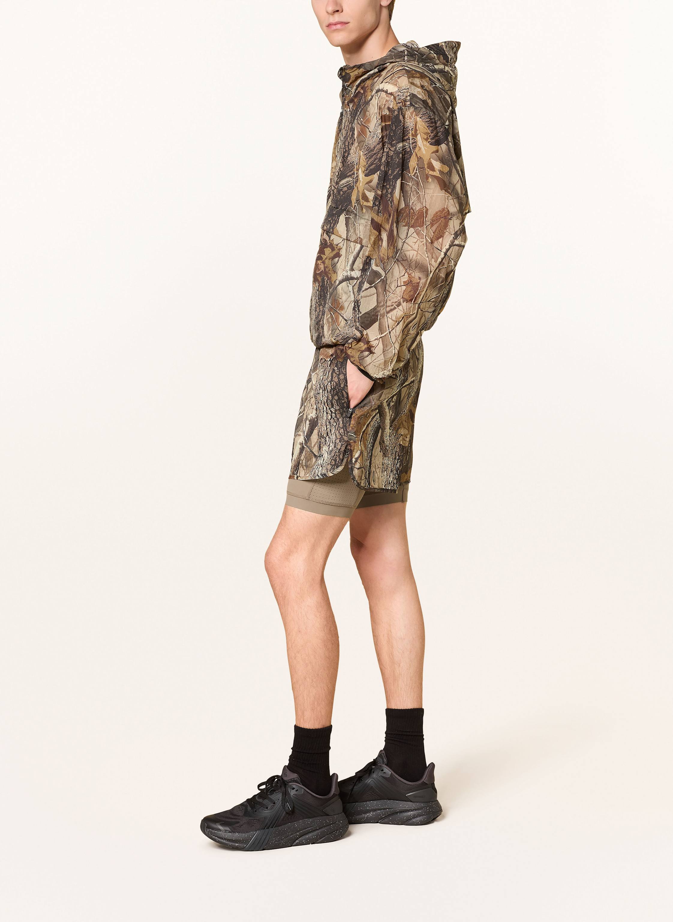 Thumbnail - 247 Represent 2-In-1-Laufshorts braun