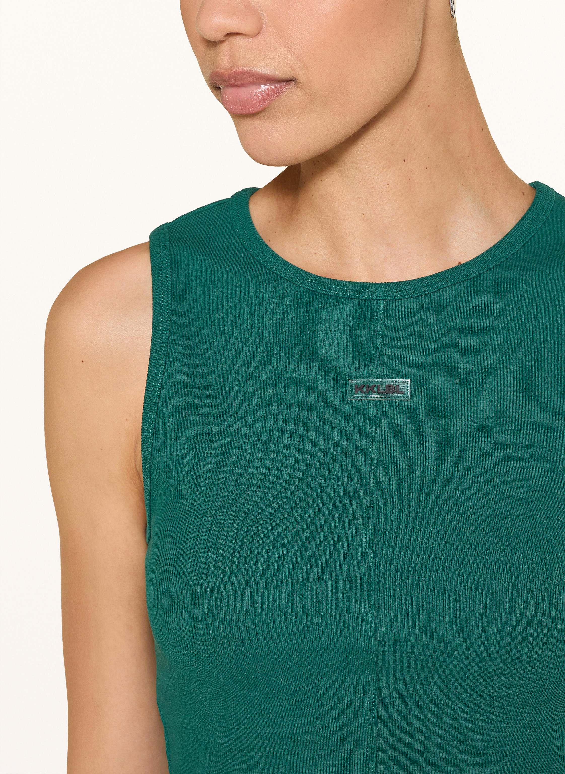 Thumbnail - Karo Kauer Cropped-Top gruen