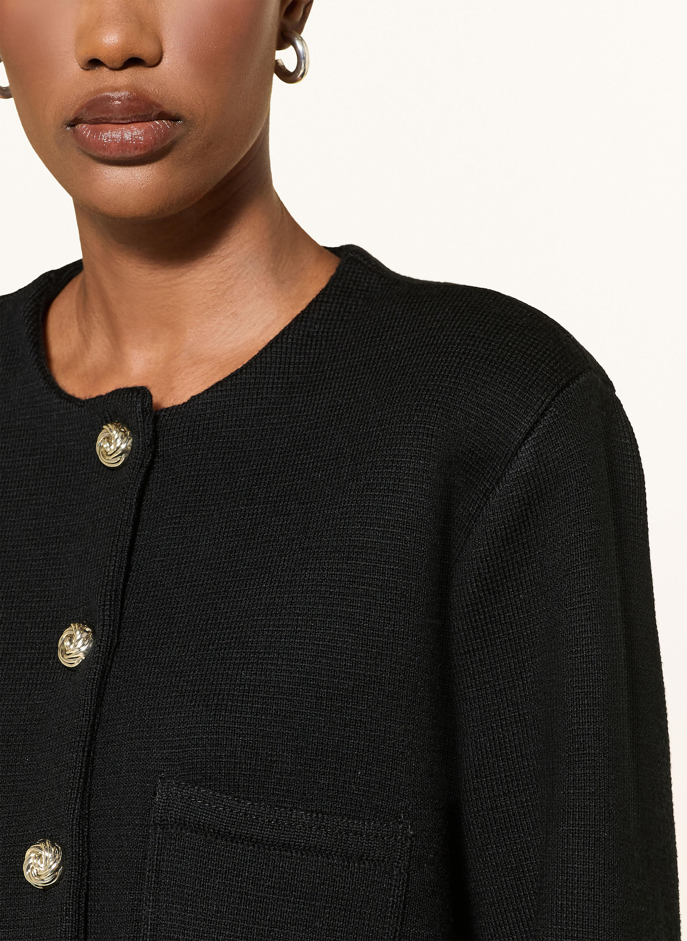 Thumbnail - Claudie Pierlot Strickjacke Mit Abnehmbarem Kragen schwarz