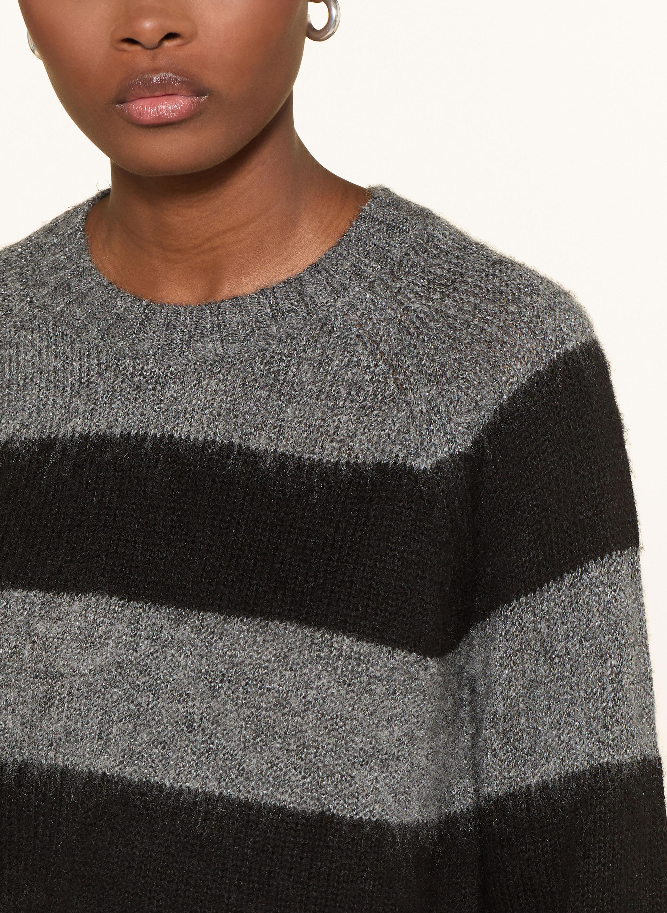 Thumbnail - Allsaints Pullover Lou Spark Jumper Mit Glitzergarn schwarz