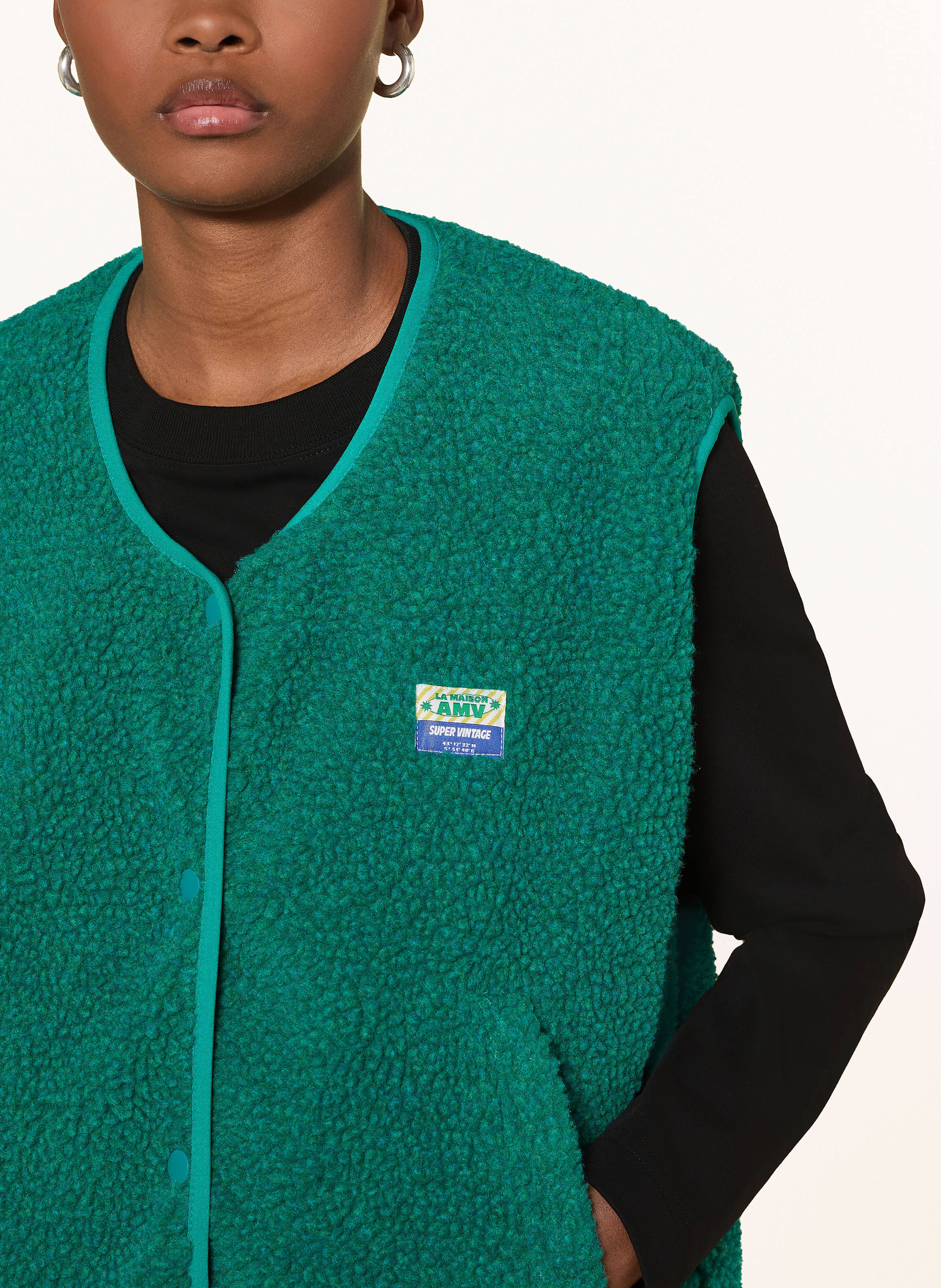 Thumbnail - American Vintage Teddyfell-Weste gruen