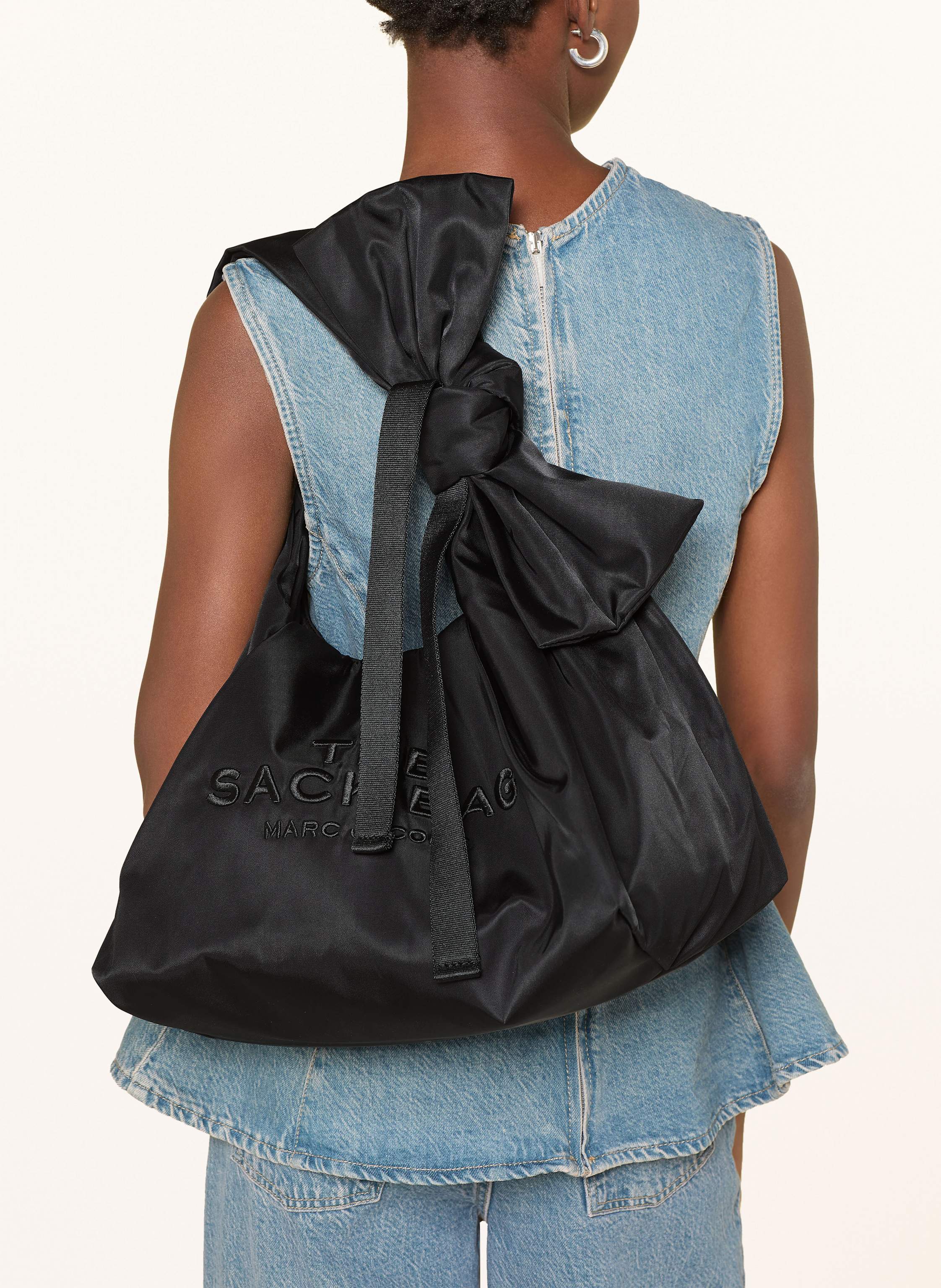 Thumbnail - Marc Jacobs Schultertasche The Sack Bag Mit Pouch schwarz