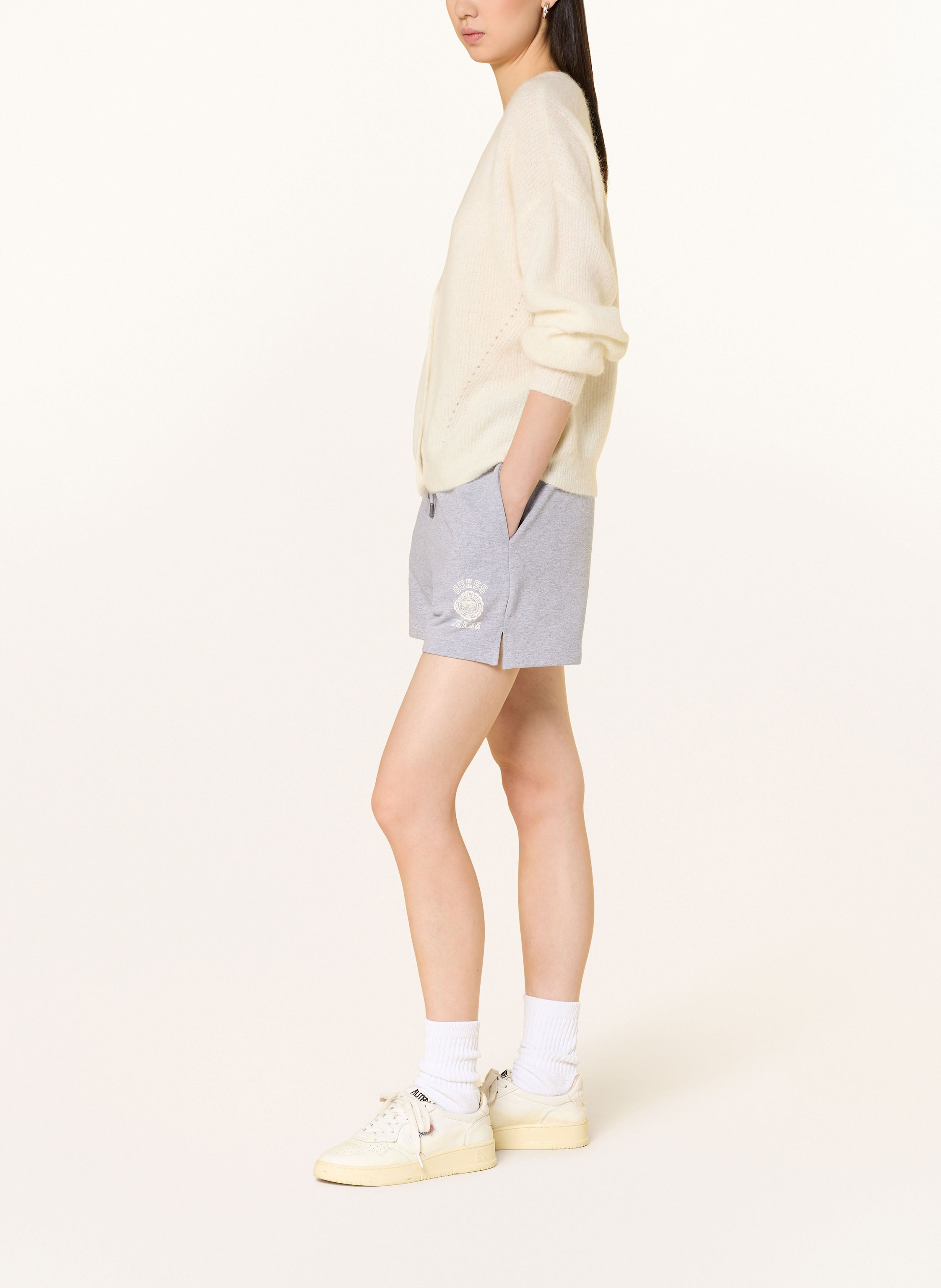 Thumbnail - Guess Jeans Sweatshorts grau