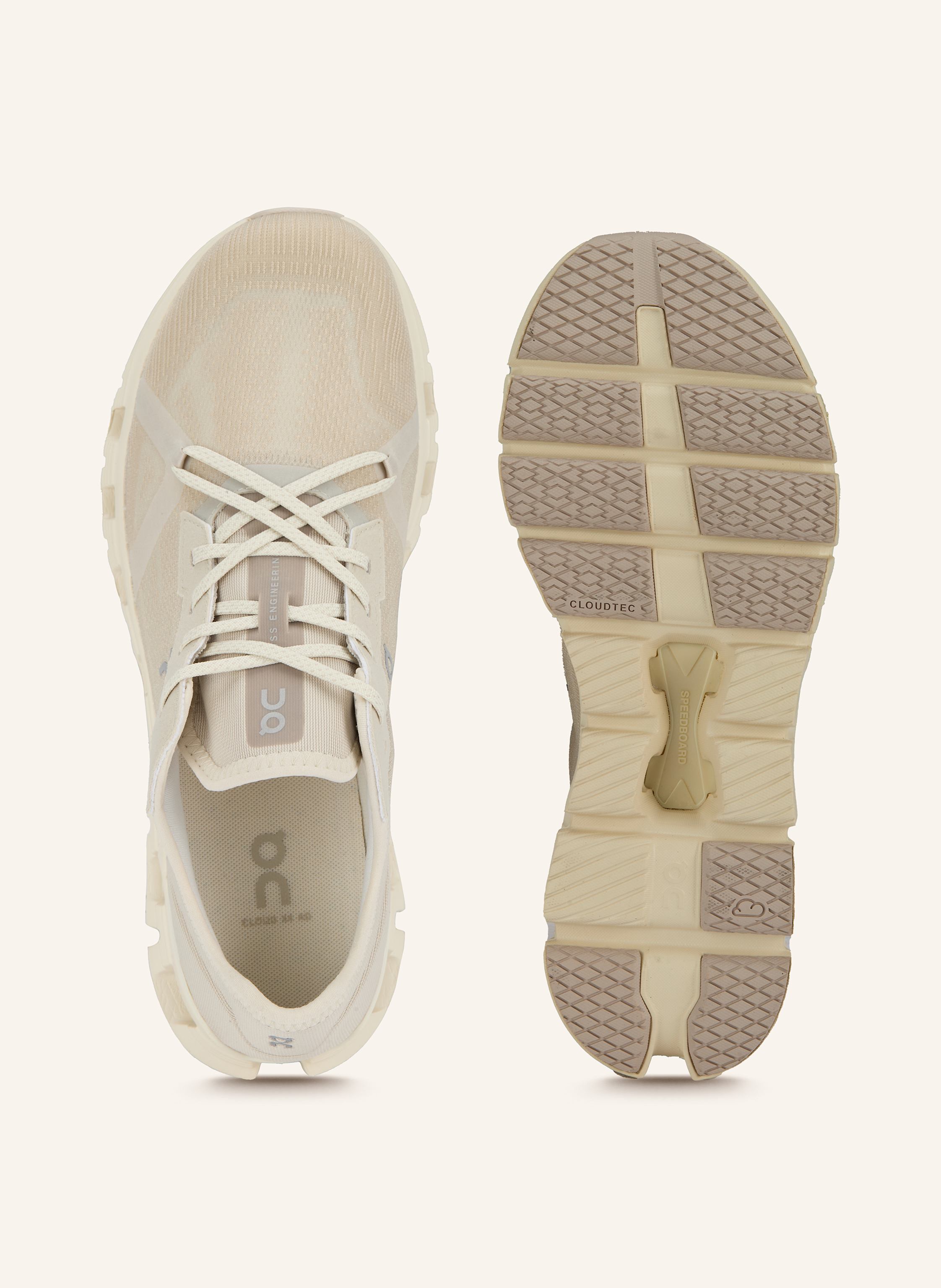 Thumbnail - On Sneaker Cloud X 4 Ad beige