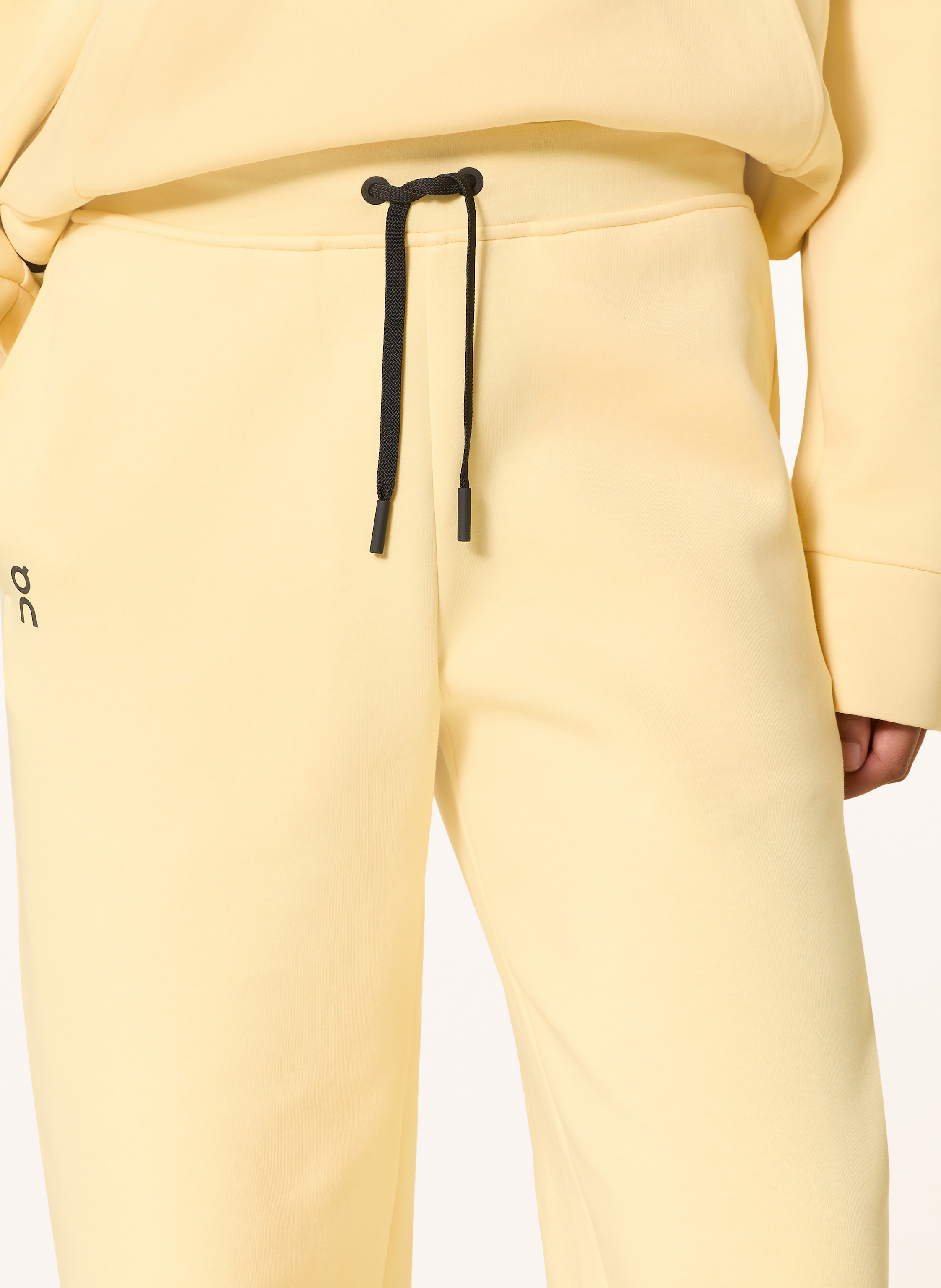 Thumbnail - On Sweatpants Focus Tech gelb
