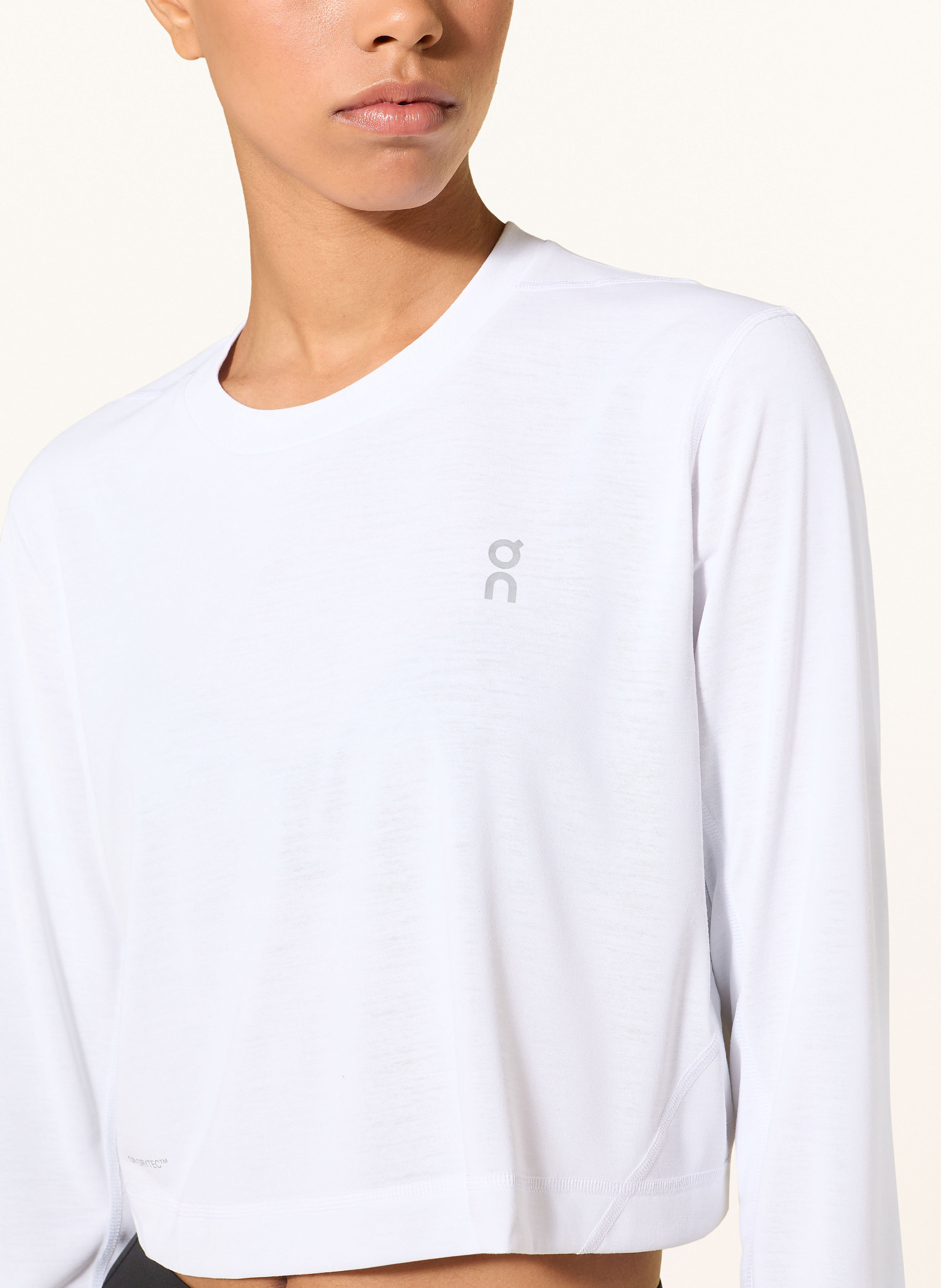 Thumbnail - On Longsleeve Train-T Crop Graphic weiss