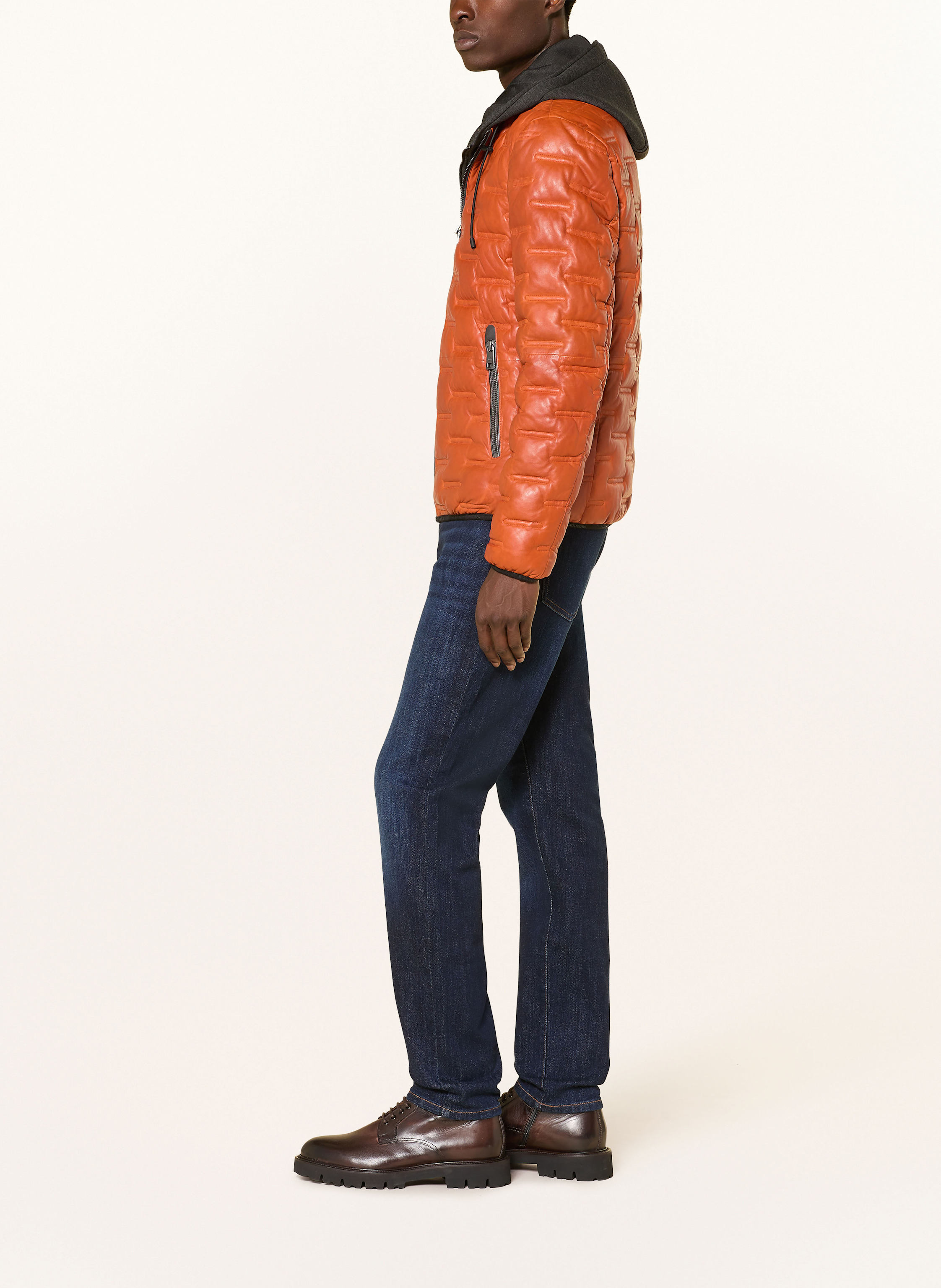 Thumbnail - Milestone Lederjacke Mit Dupont™ Sorona®-Isolierung Und Abnehmbarer Kapuze braun