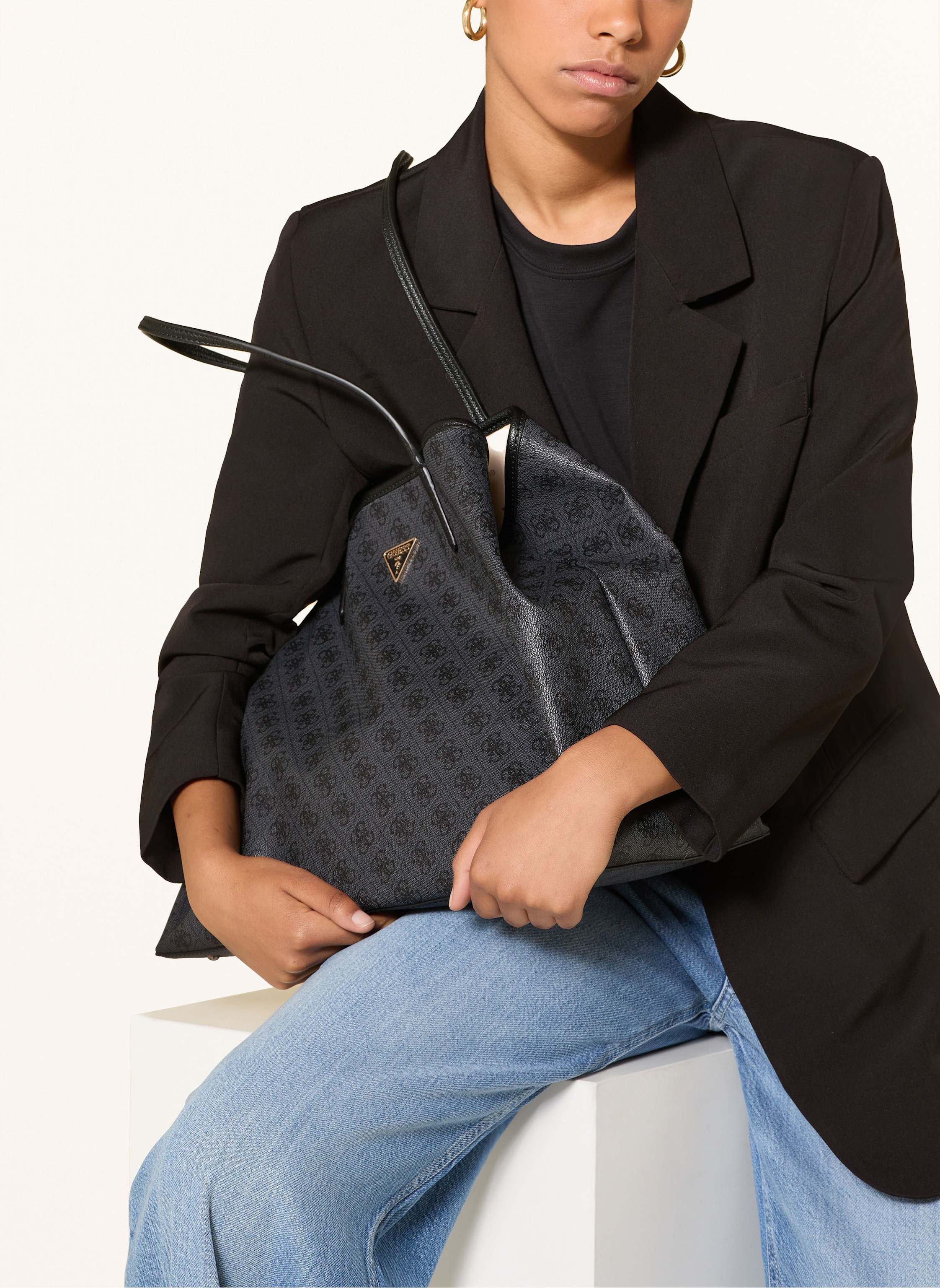 Thumbnail - Guess Shopper Victtoria Mit Pouch grau