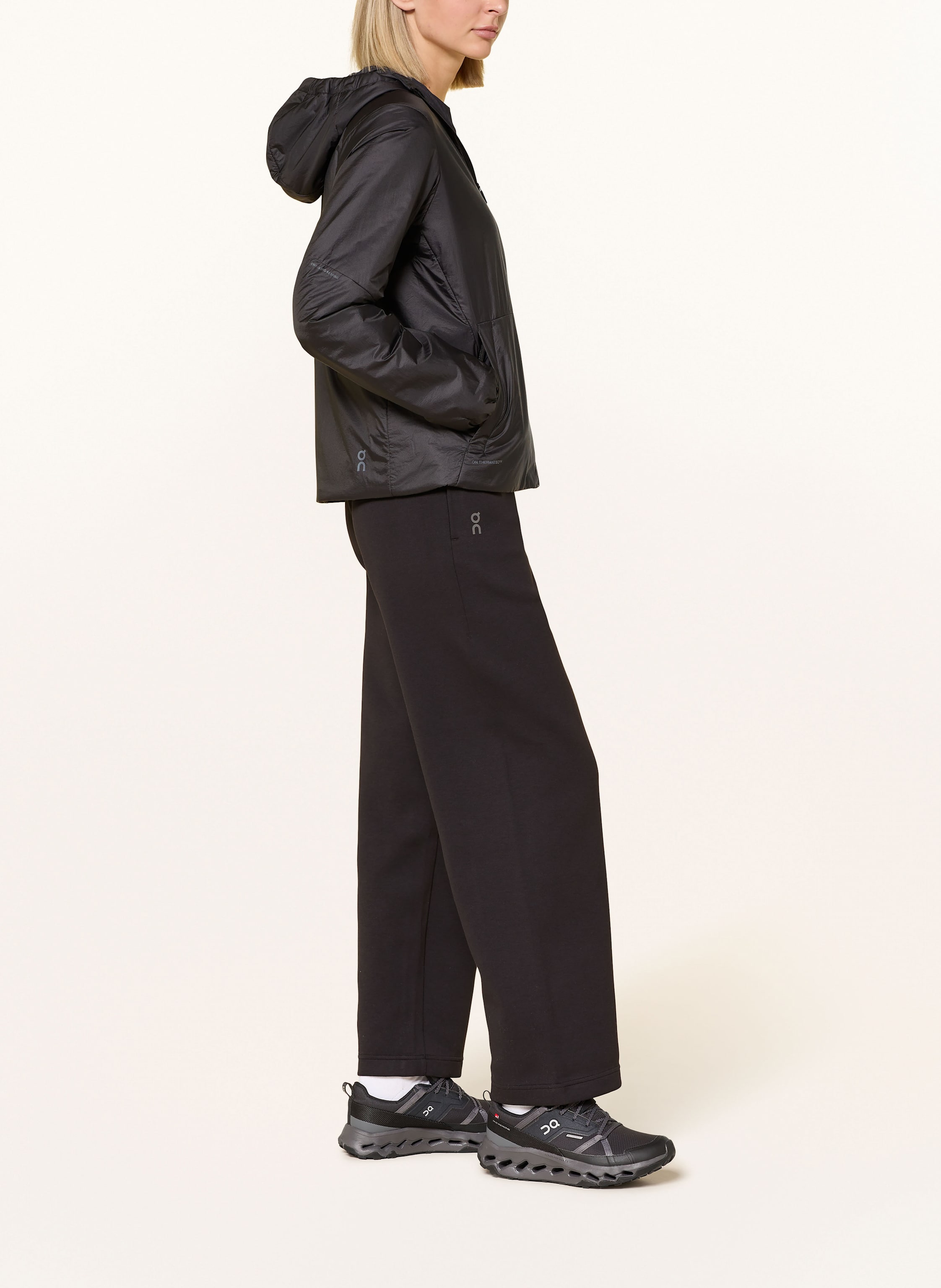 Thumbnail - On Funktionsjacke Trek Insulated schwarz