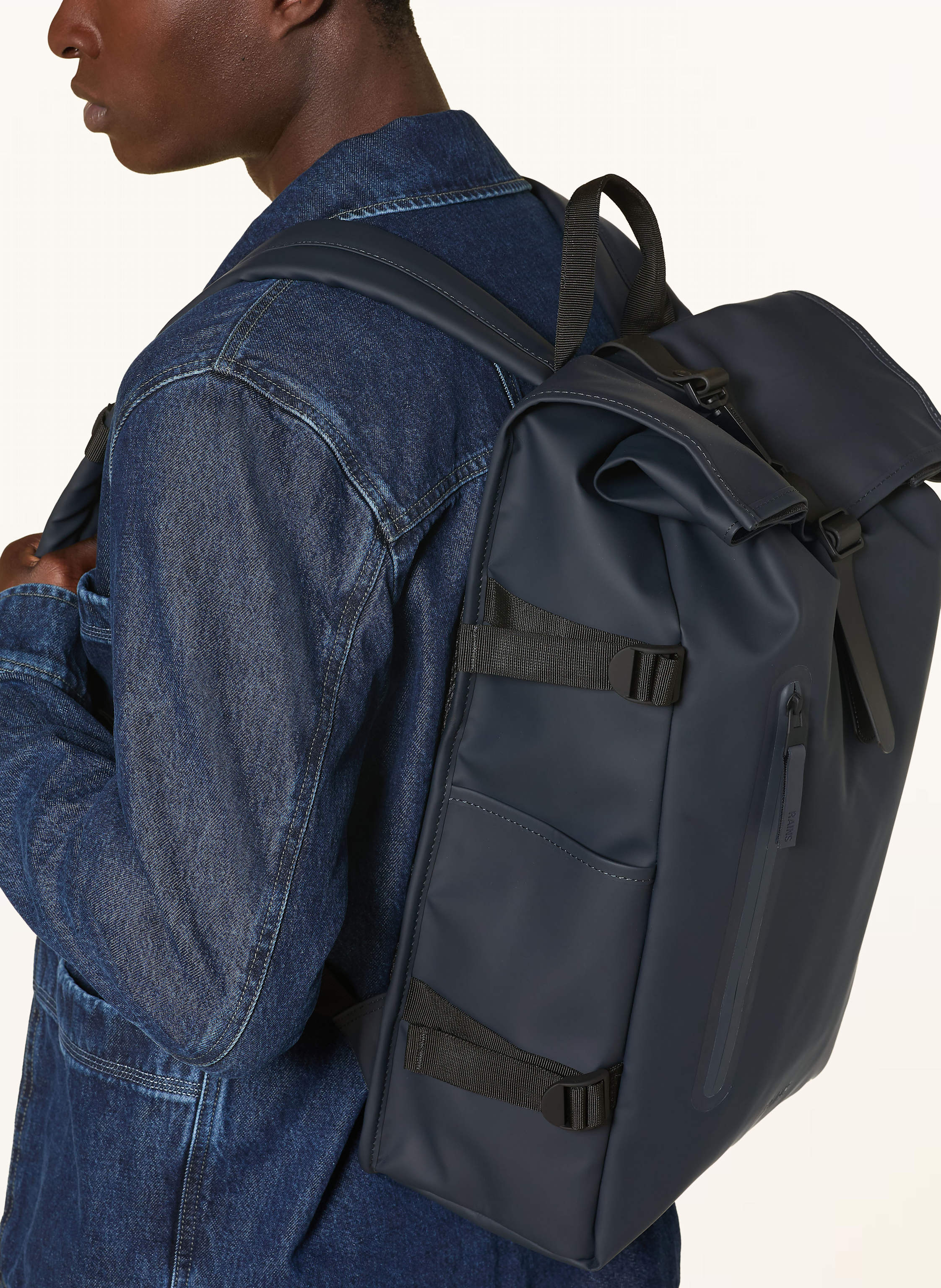 Thumbnail - Rains Rucksack Rolltop Large Mit Laptop-Fach blau