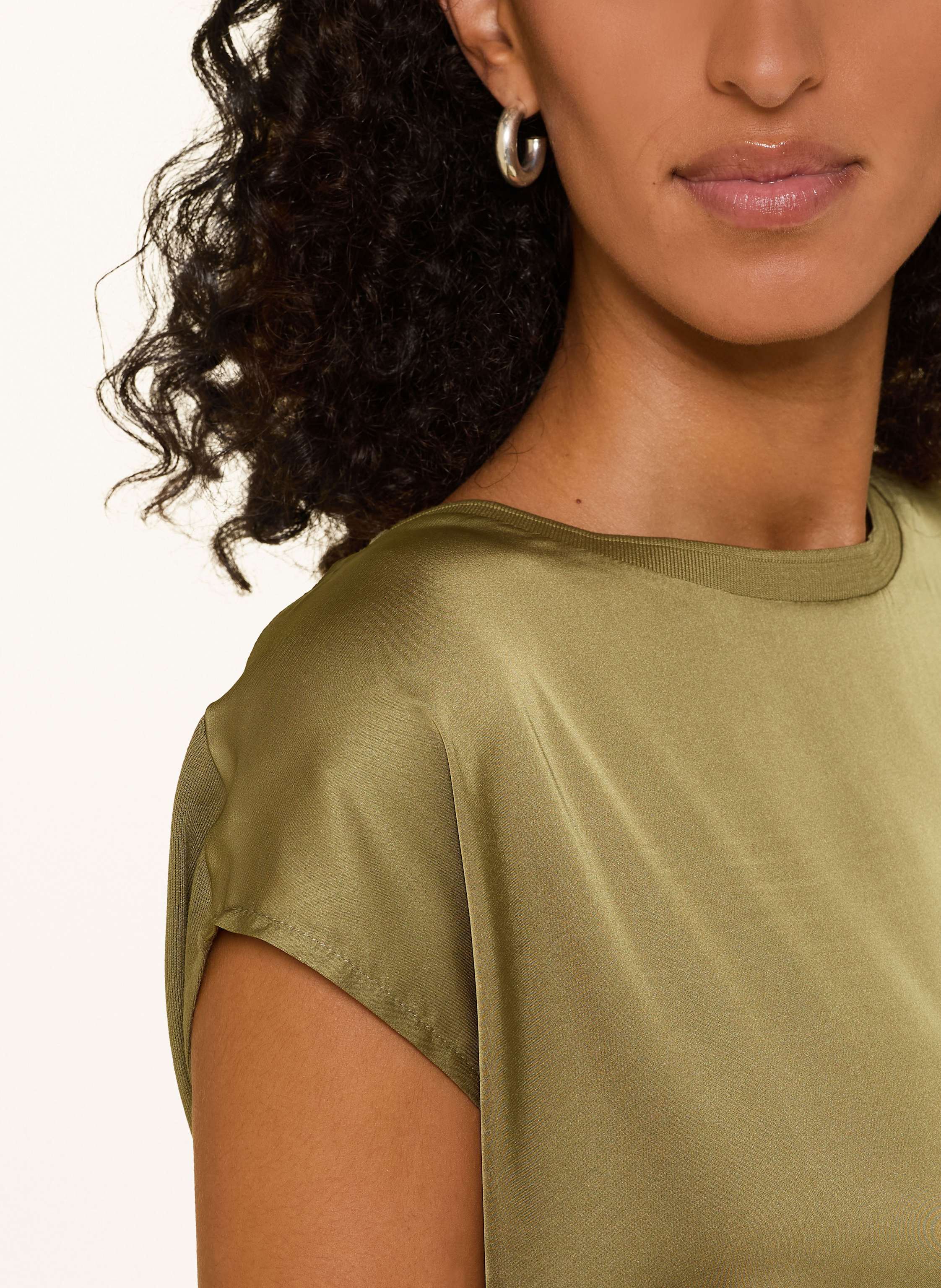 Thumbnail - More & More Blusenshirt Im Materialmix gruen