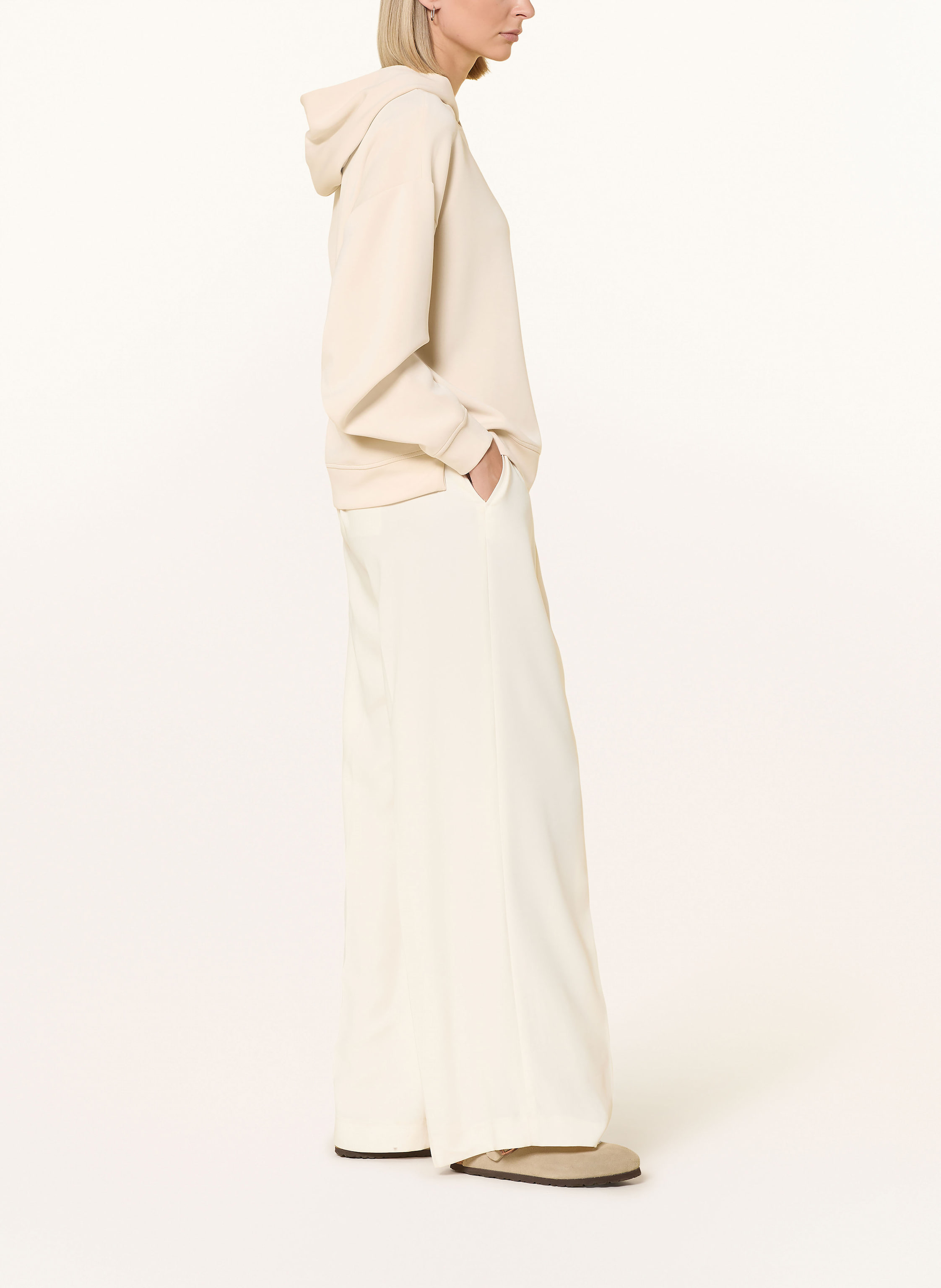 Thumbnail - Smith & Soul Hoodie beige