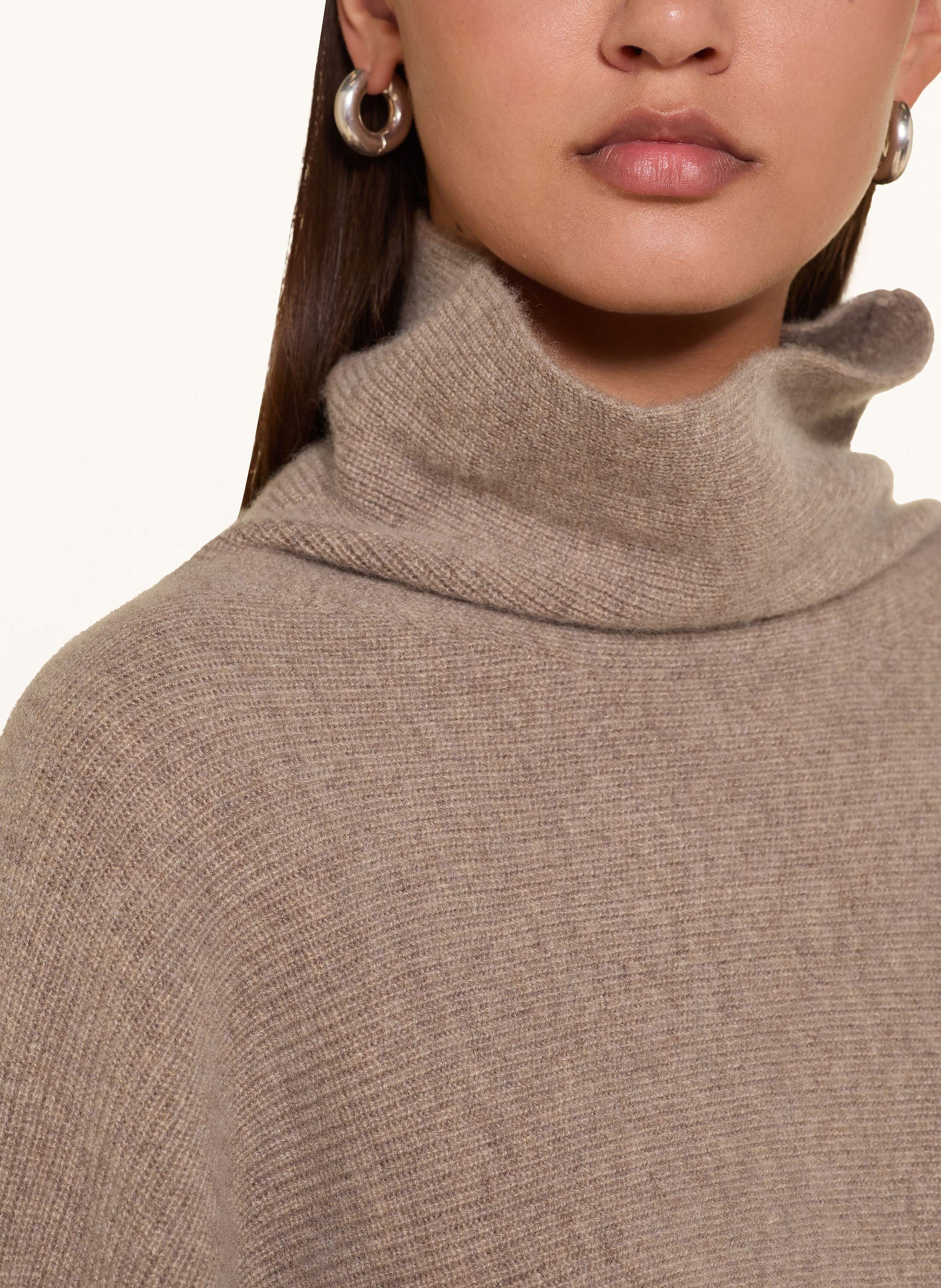 Thumbnail - Repeat Rollkragenpullover Aus Cashmere beige