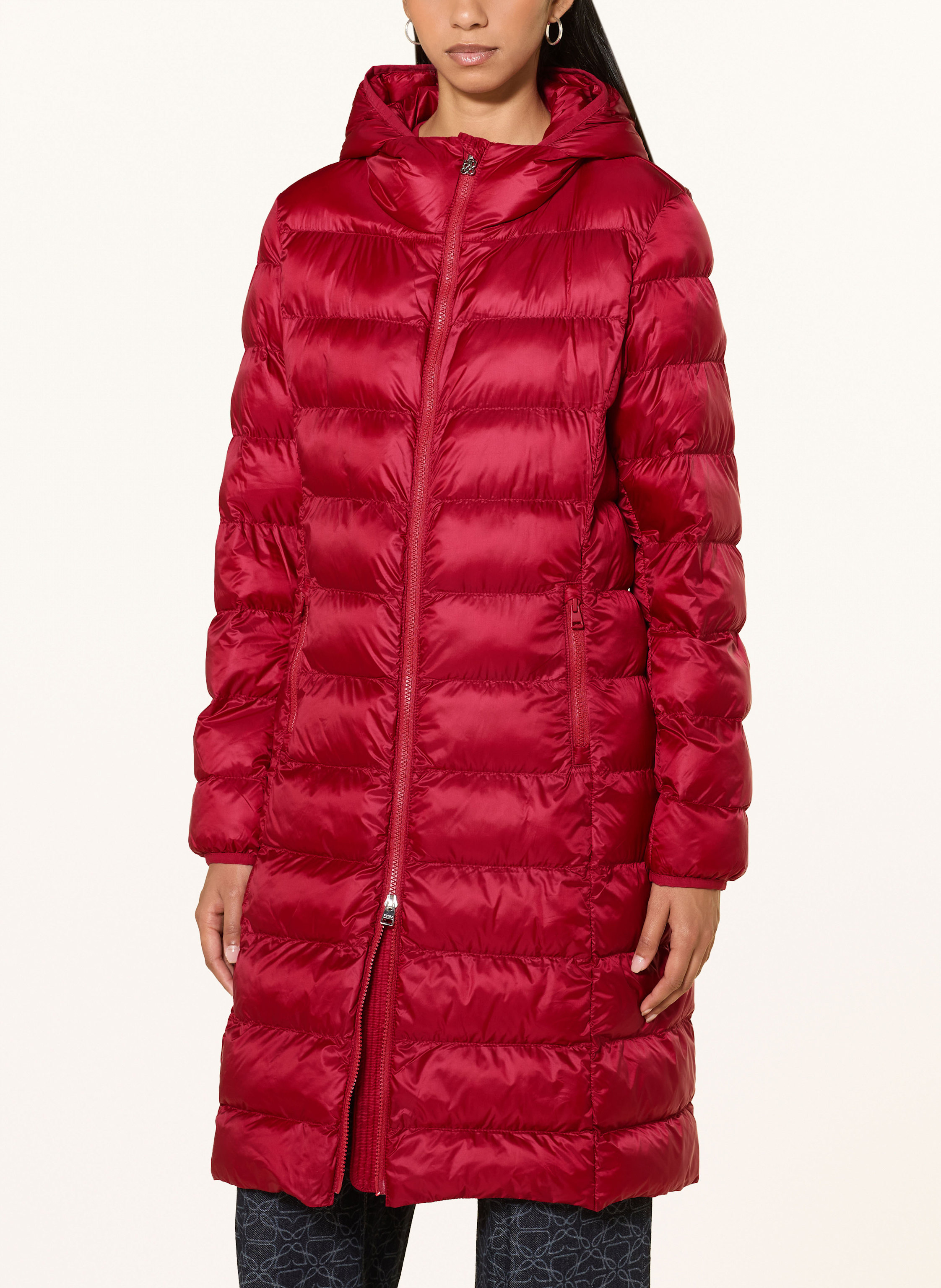 Thumbnail - Hugo Steppmantel Famalia rot