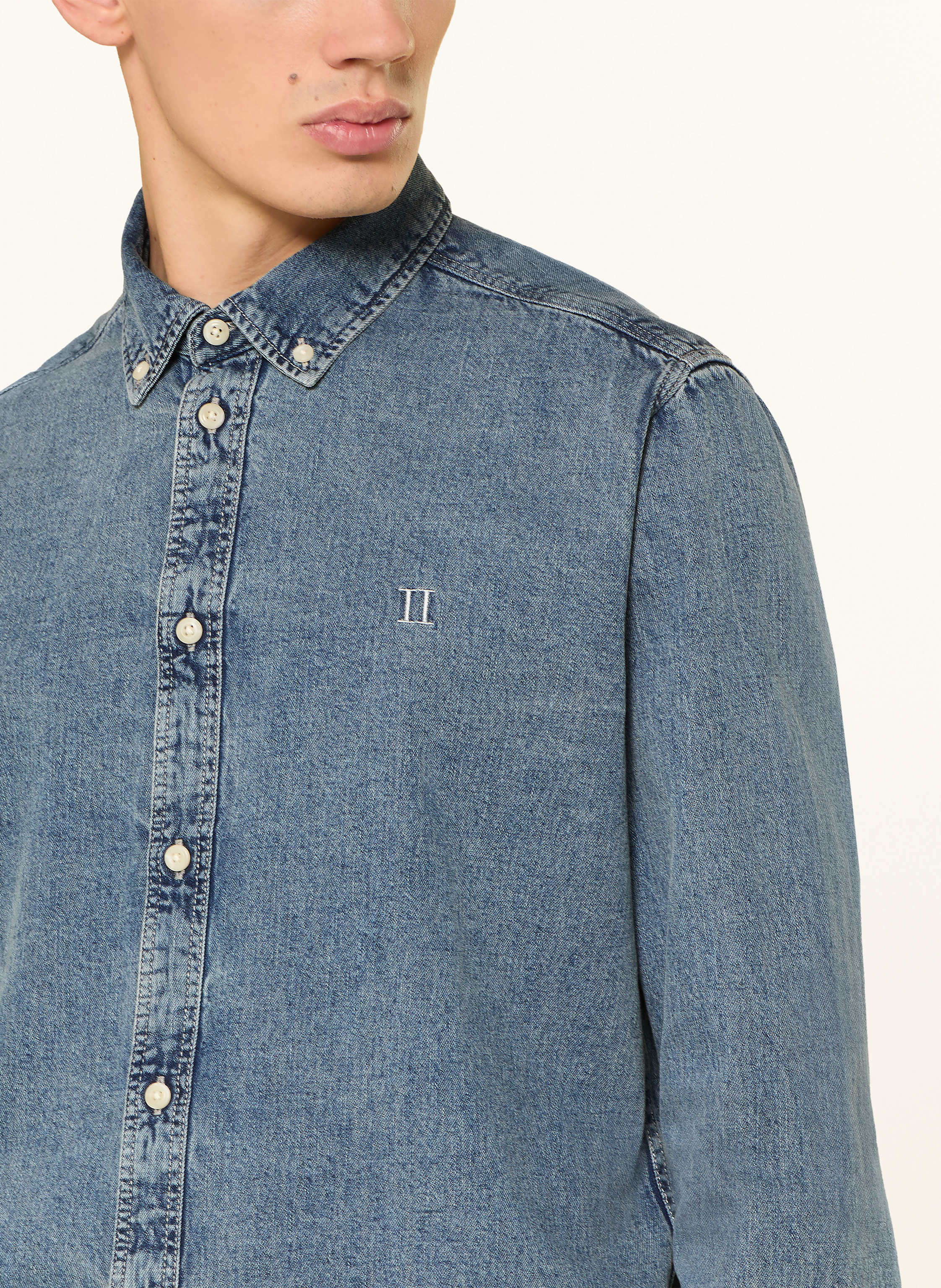 Thumbnail - Les Deux Jeanshemd Konrad Comfort Fit blau
