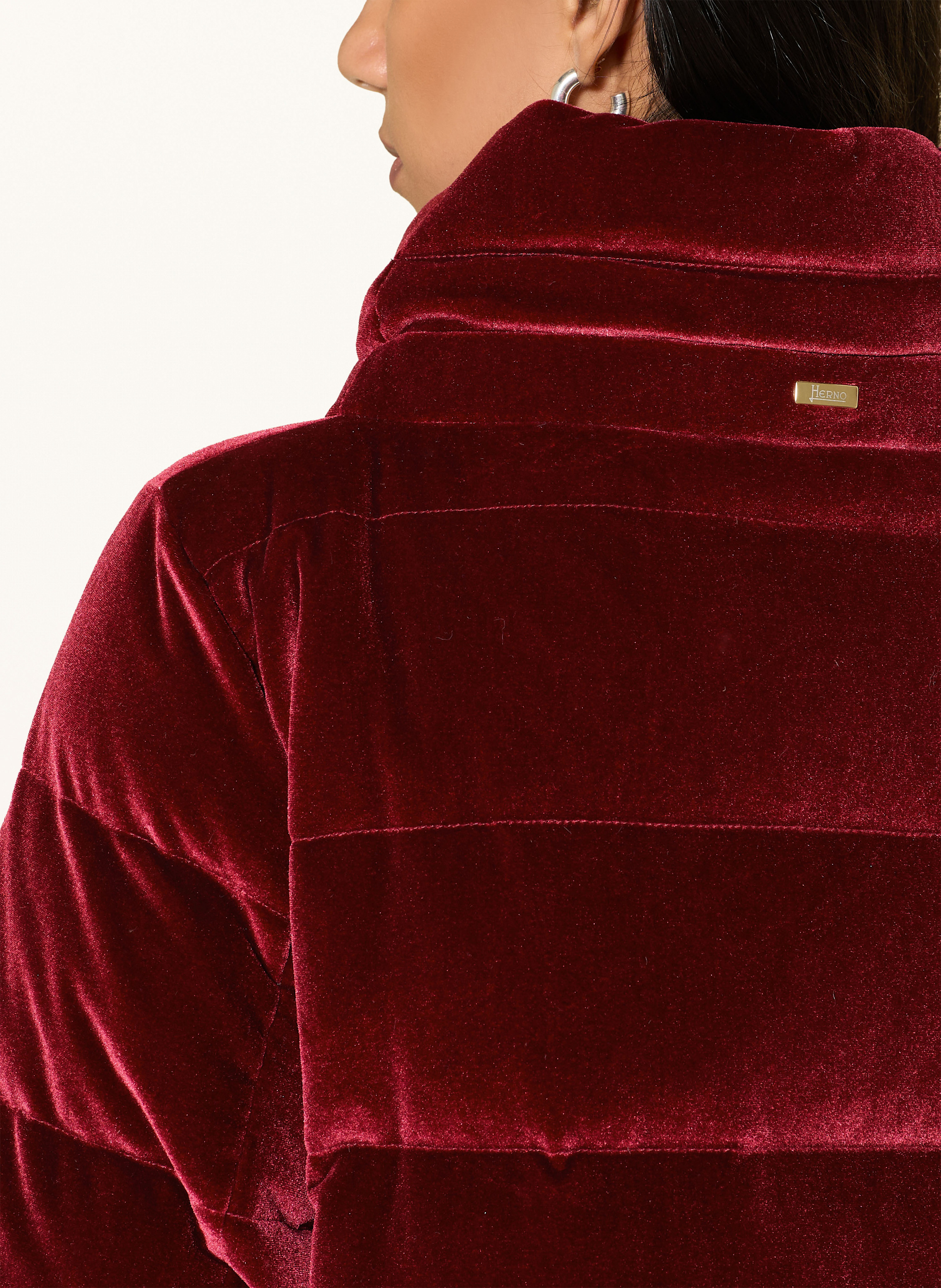 Thumbnail - Herno Daunenjacke Aus Samt rot
