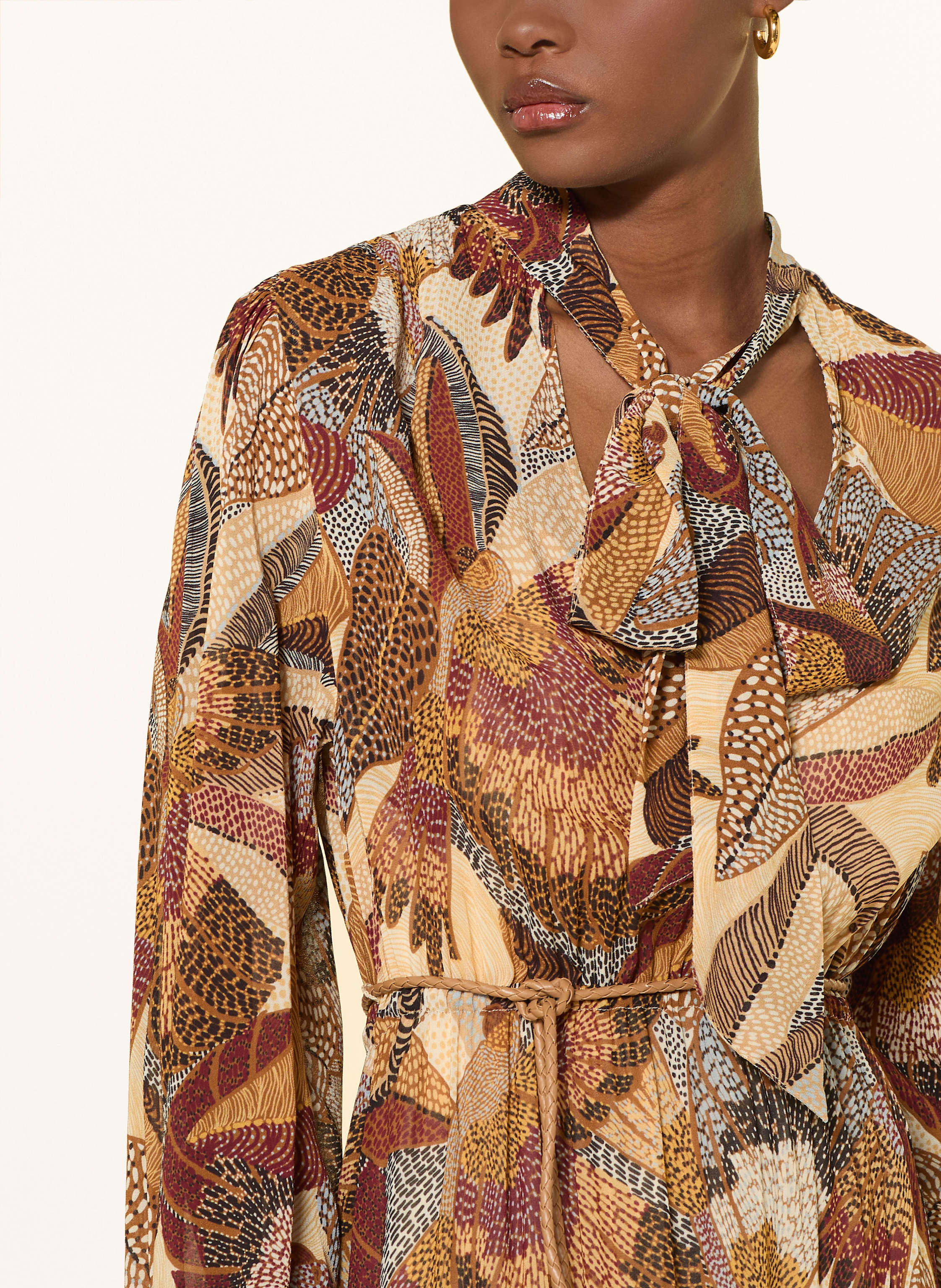 Thumbnail - Farm Rio Schluppenkleid Dotted Macaws Mit Rüschen braun