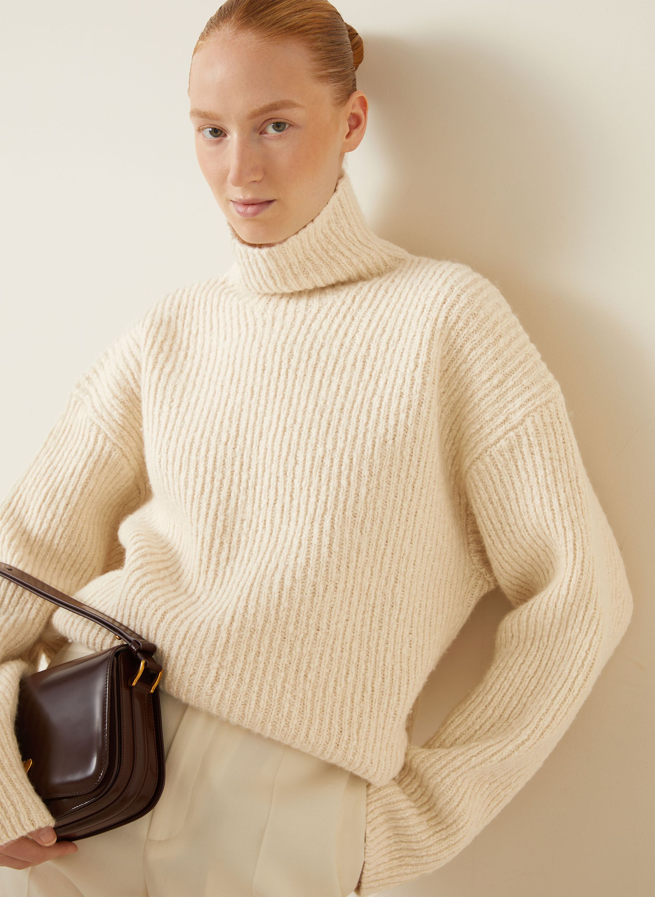 Thumbnail - Ami Paris Pullover weiss