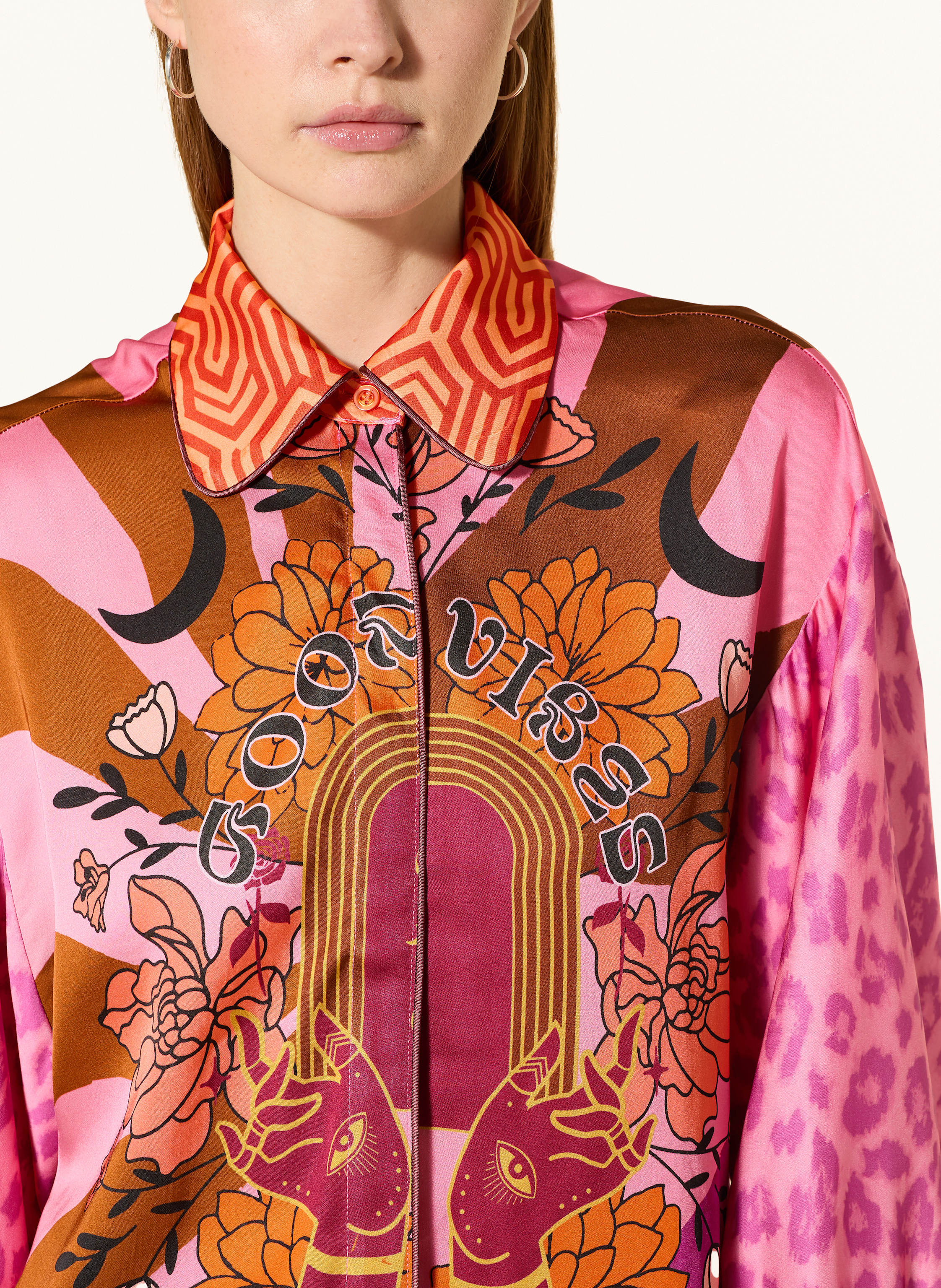 Thumbnail - Miss Goodlife Hemdbluse Mystical Aus Satin rosa