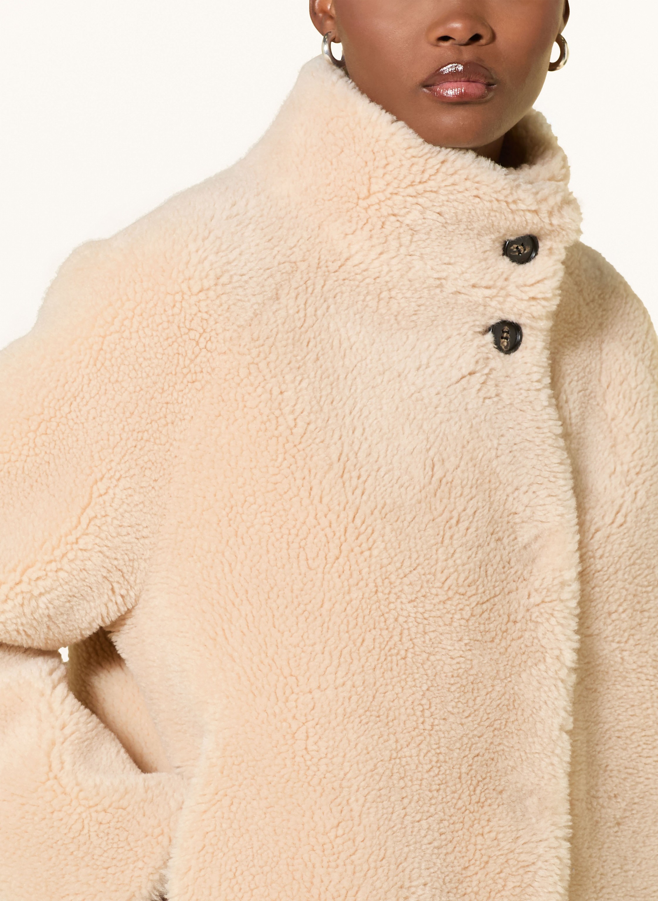 Thumbnail - Studio Ar Teddyfell-Jacke Mallow Zum Wenden beige