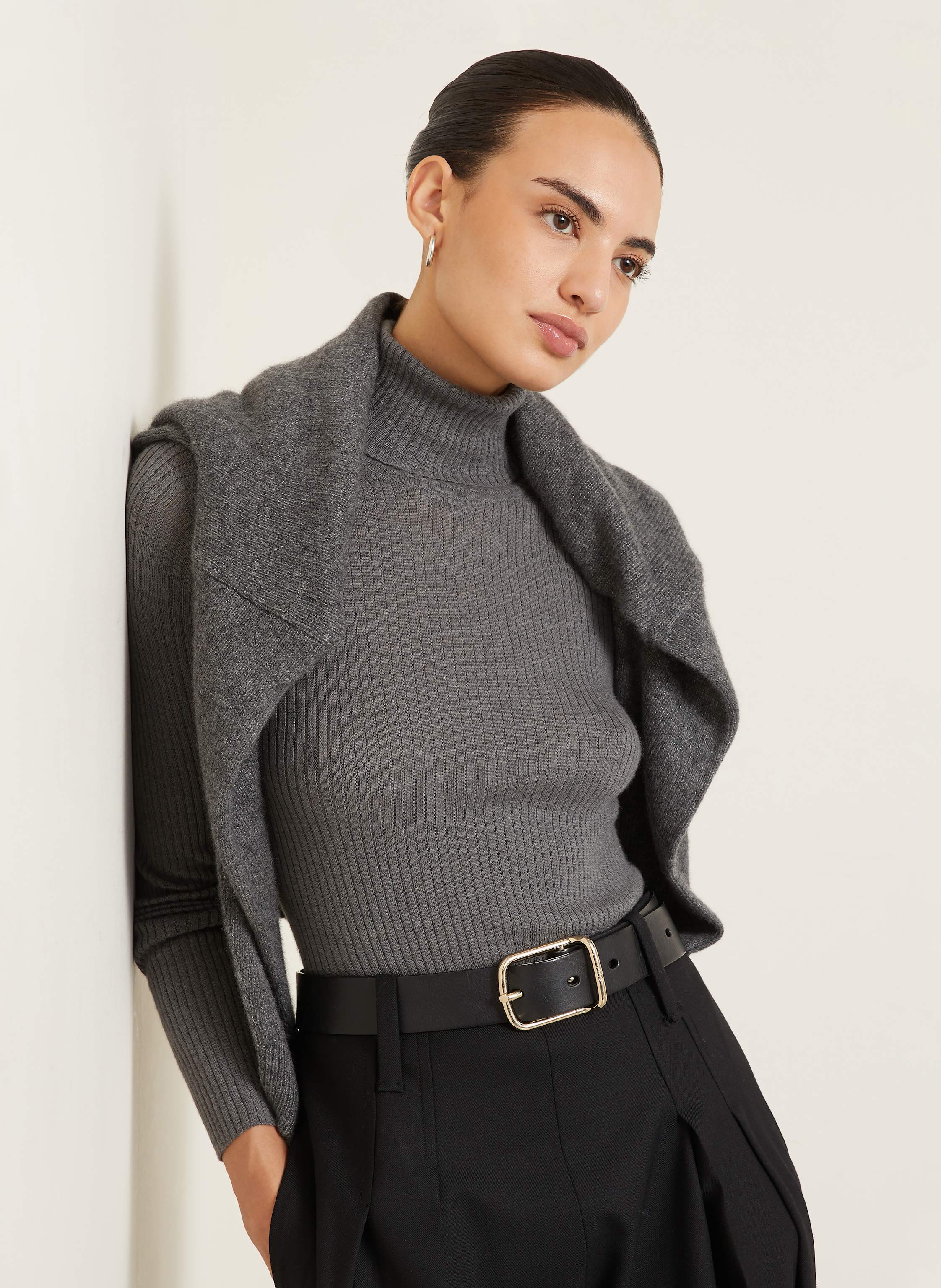 Thumbnail - Iris Von Arnim Rollkragenpullover Lawa Aus Cashmere grau