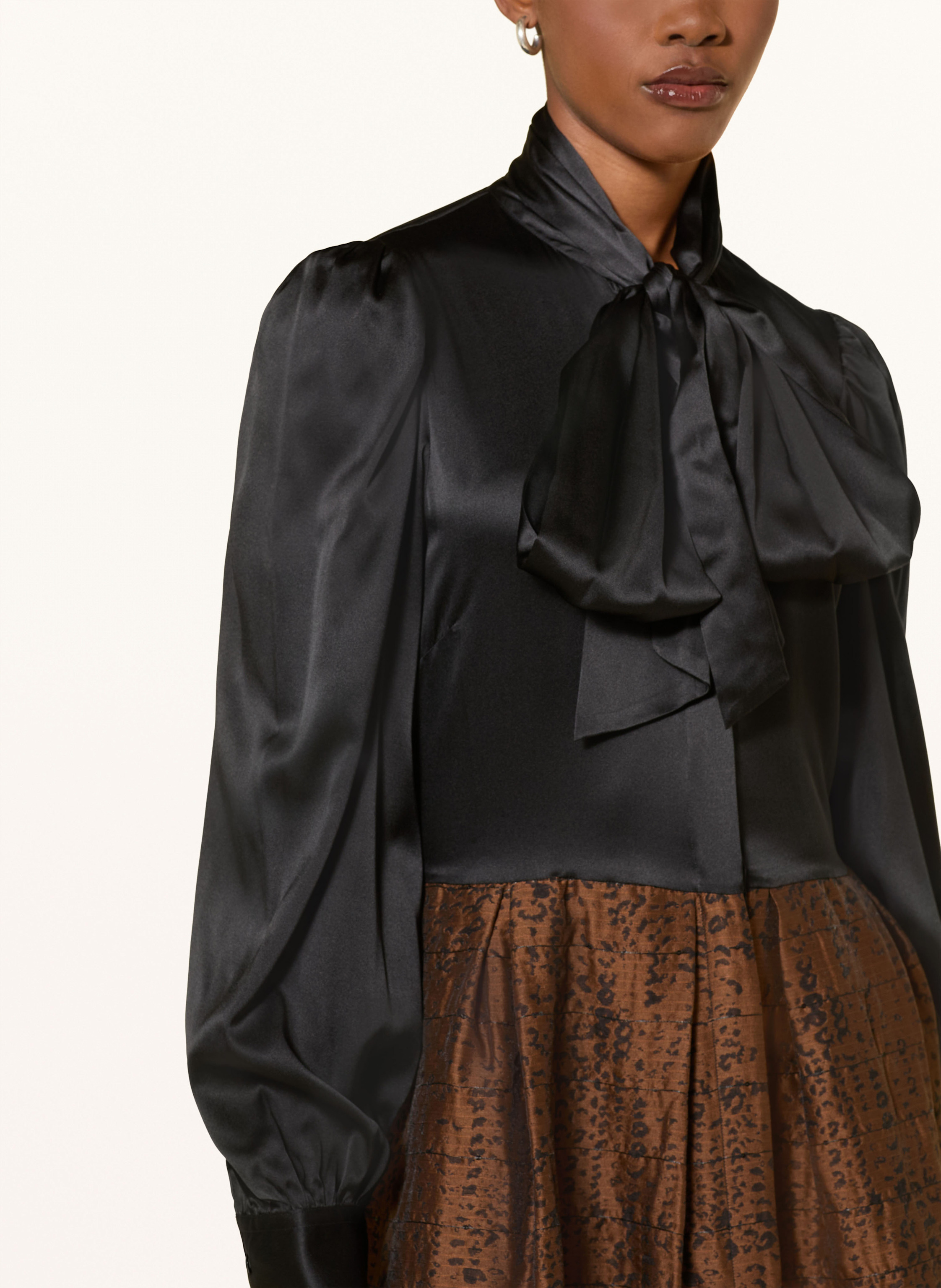 Thumbnail - Sara Roka Schluppenkleid Angivy Mit Pailletten braun