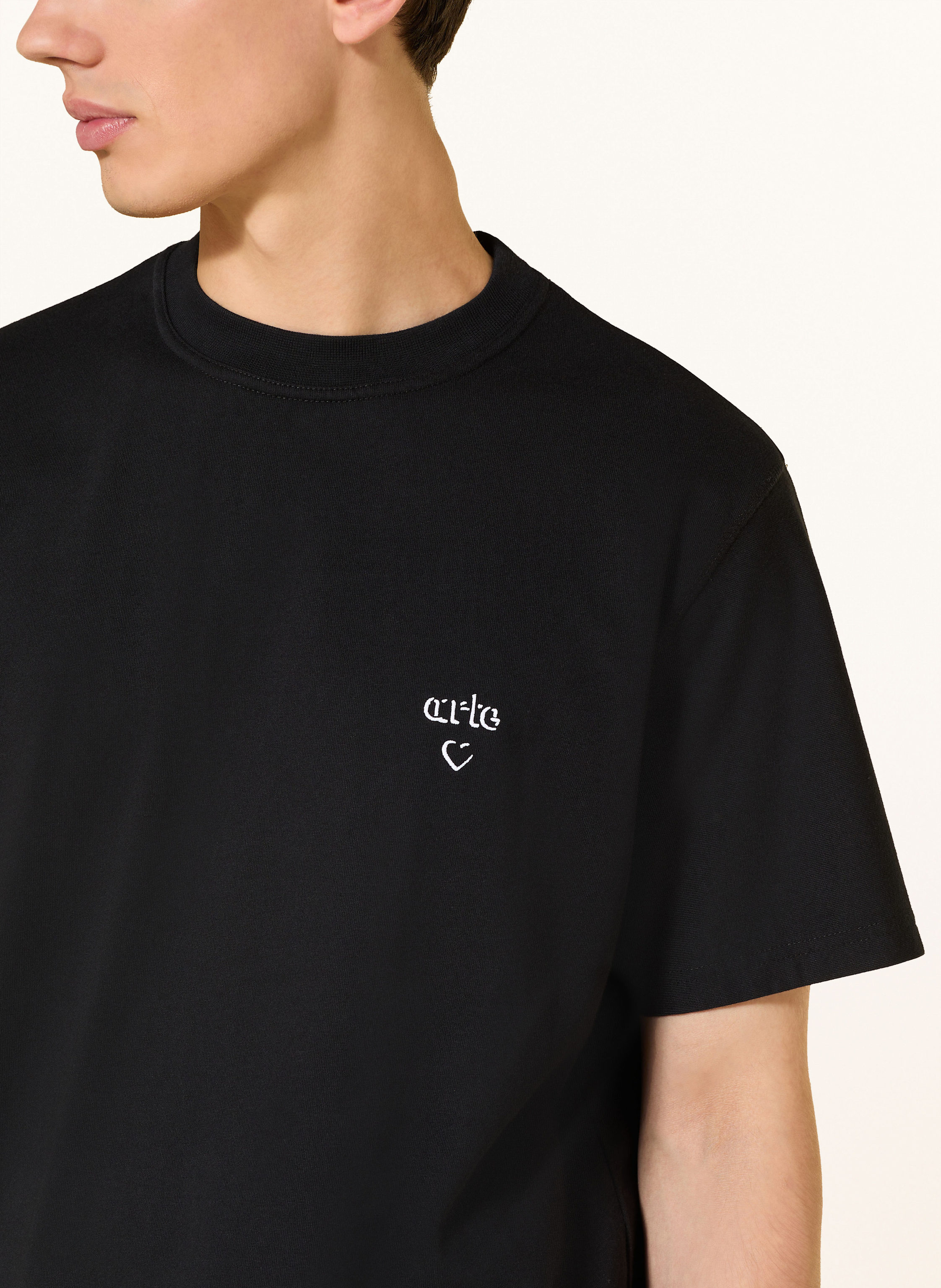 Thumbnail - Arte Antwerp T-Shirt Art Heart schwarz